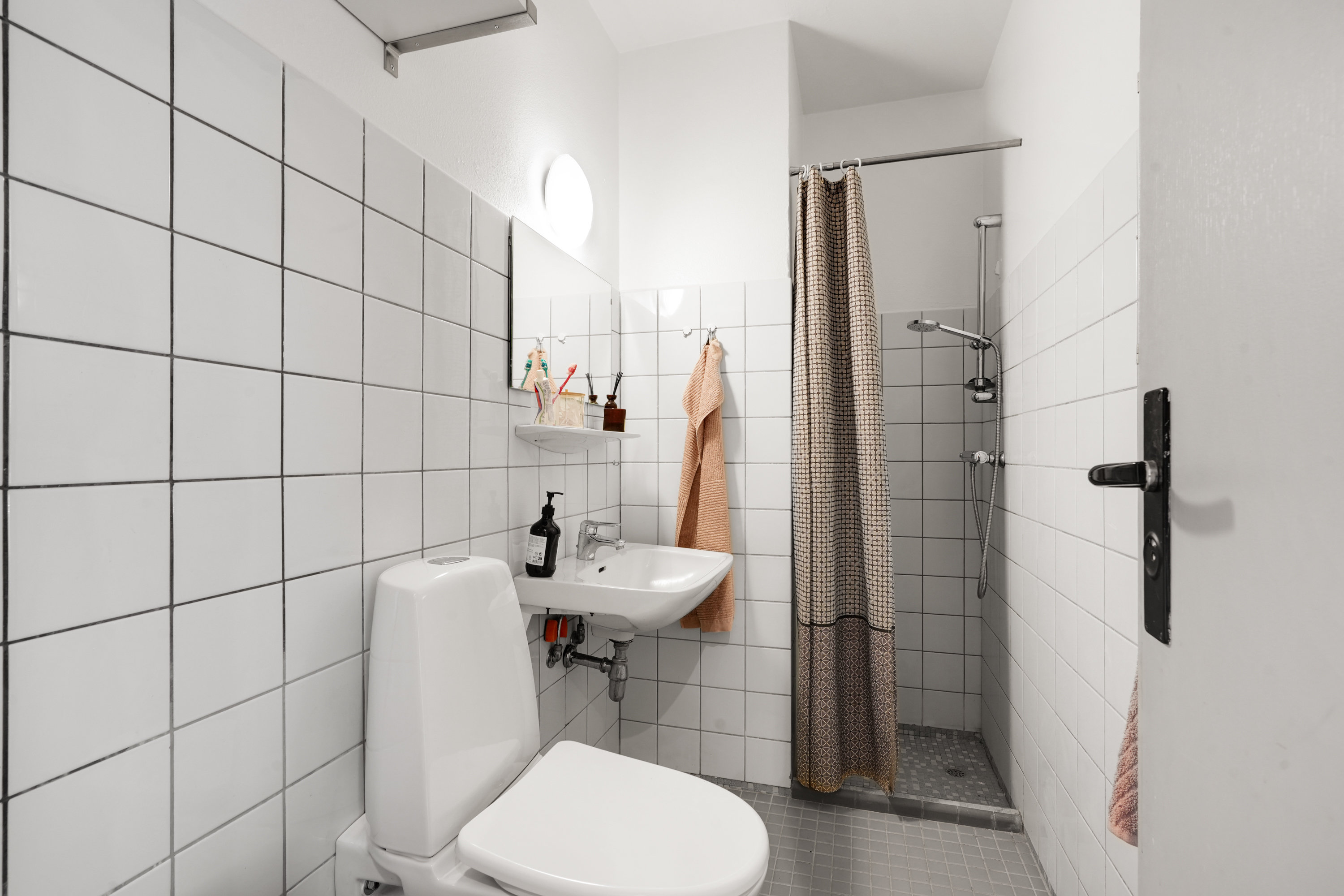 Fremhævet badeværelse billede i fuldskærmstilstand. Billede af Vejlebrovej 72, 3. 2., 2635 Ishøj