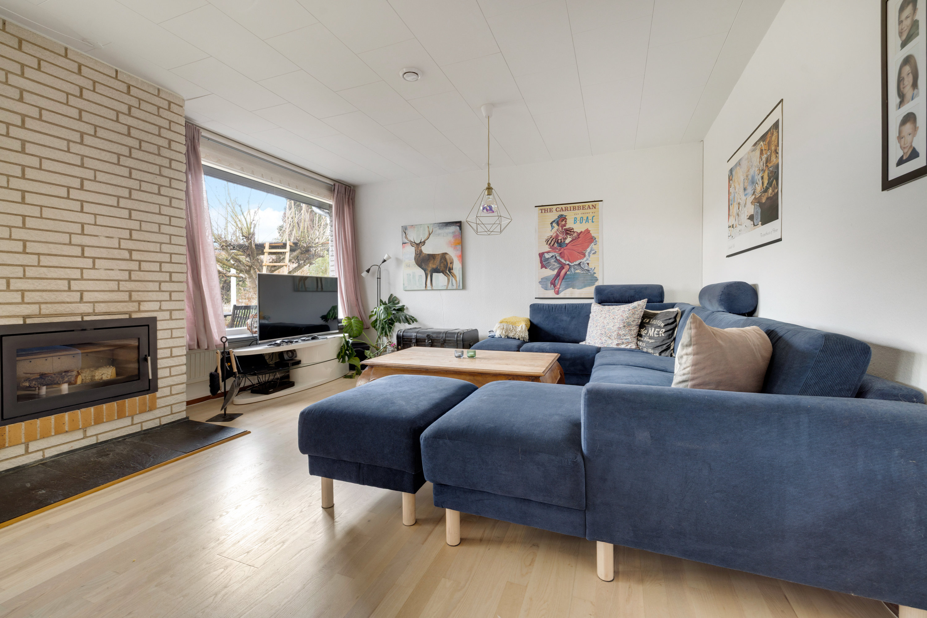 Fremhævet stue billede i fuldskærmstilstand. Billede af Bueparken 32, 2750 Ballerup