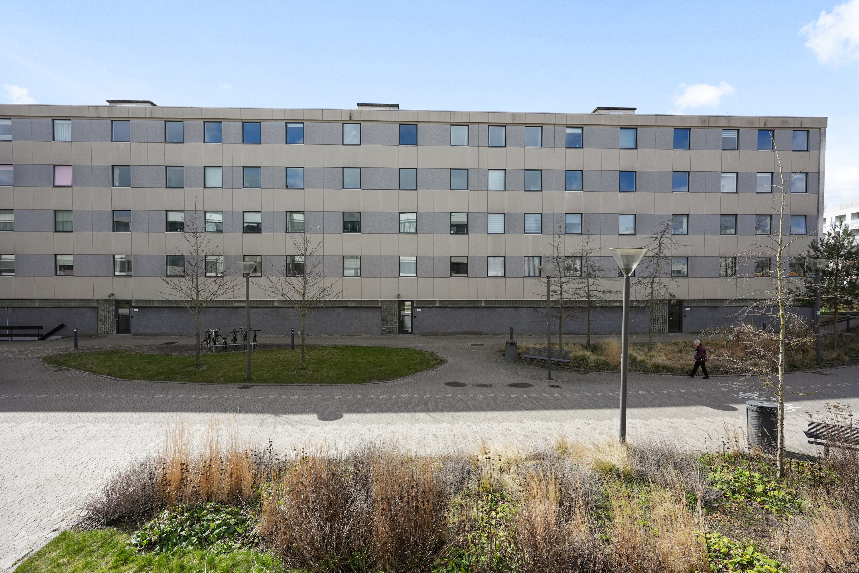 Fremhævet gårdmiljø billede i fuldskærmstilstand. Billede af Vejlebrovej 72, 3. 2., 2635 Ishøj