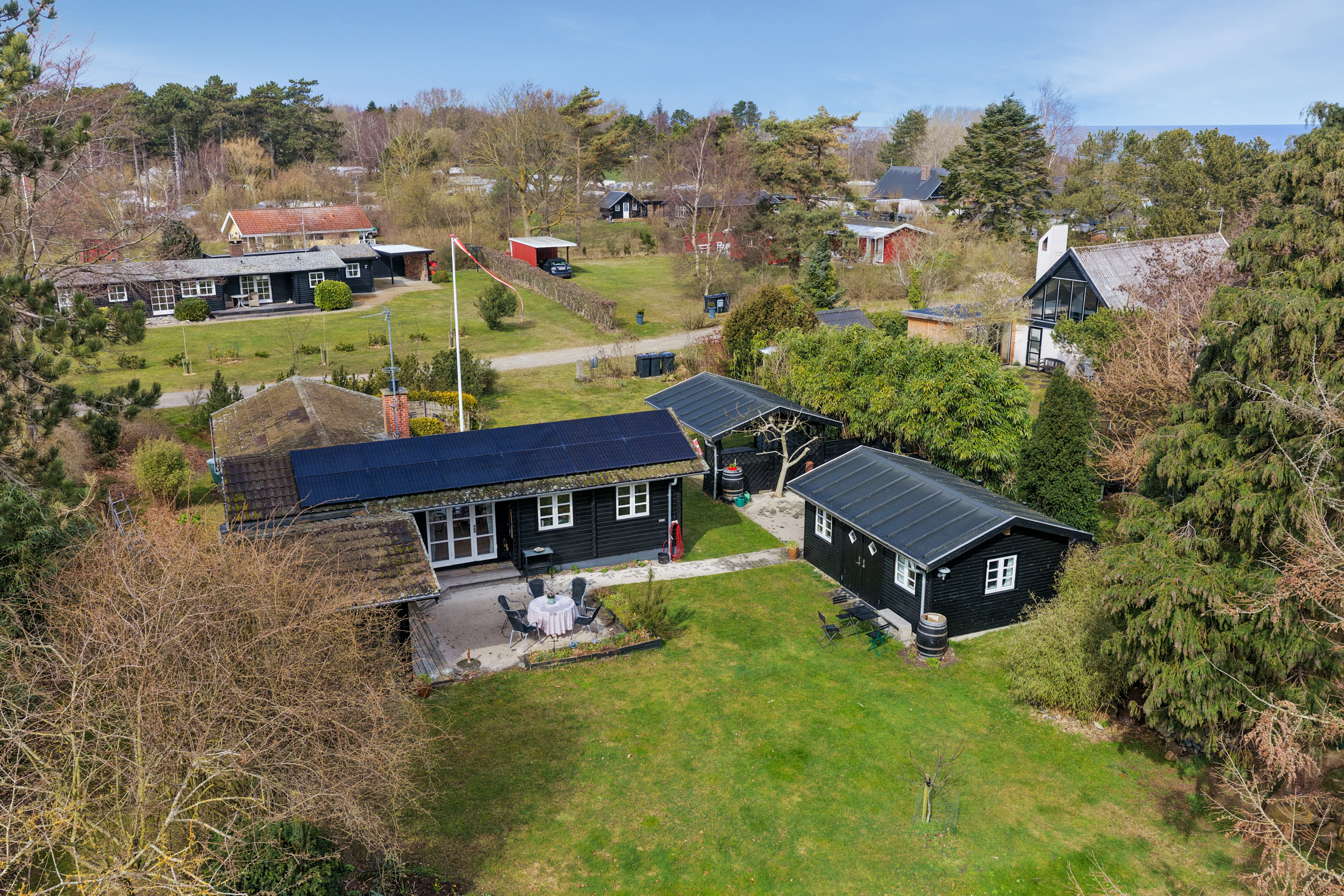 Fremhævet luftfoto billede i fuldskærmstilstand. Billede af Alpehau 35, Nordskov, 5390 Martofte