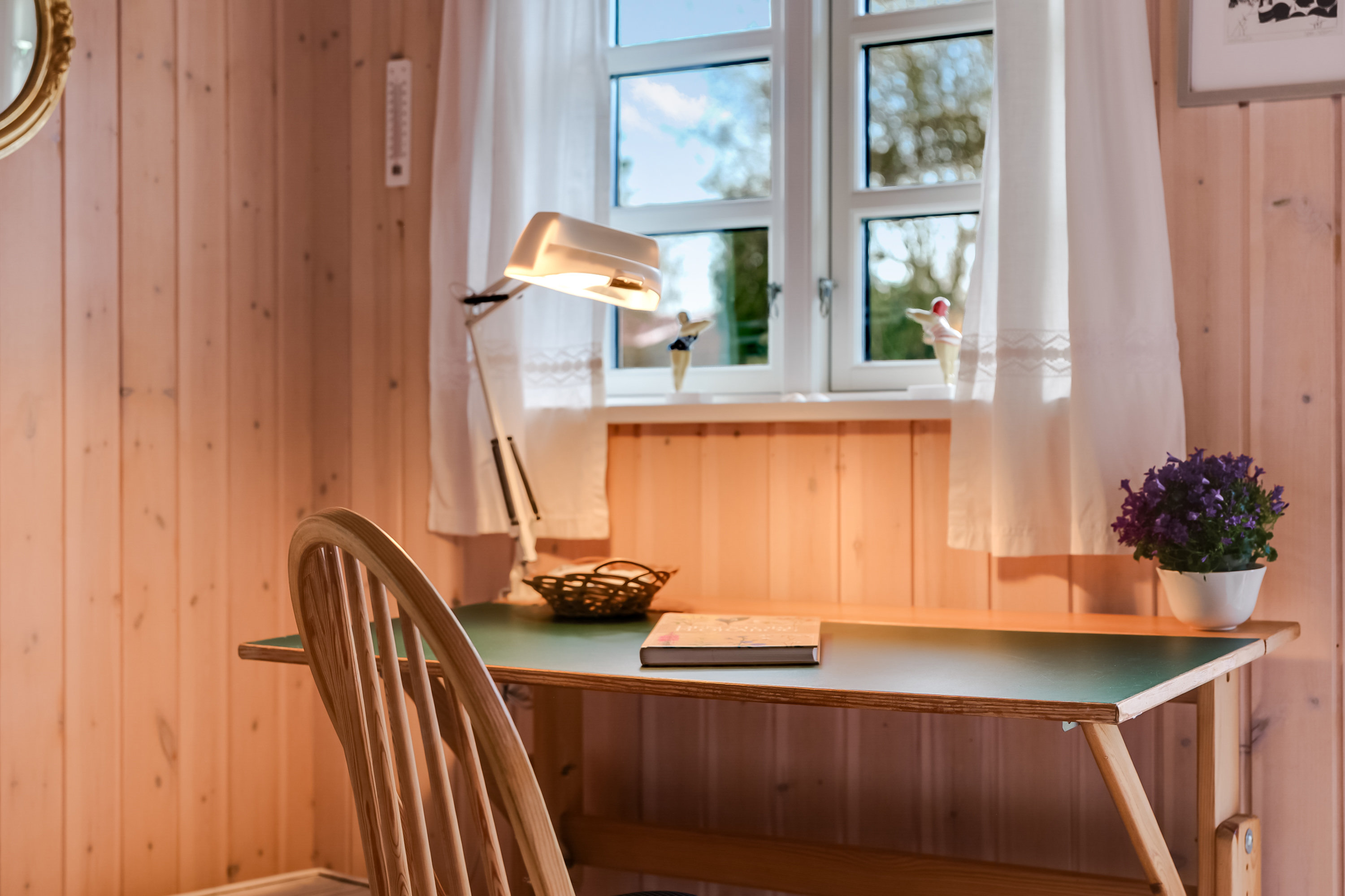 Fremhævet skur billede i fuldskærmstilstand. Billede af Alpehau 35, Nordskov, 5390 Martofte