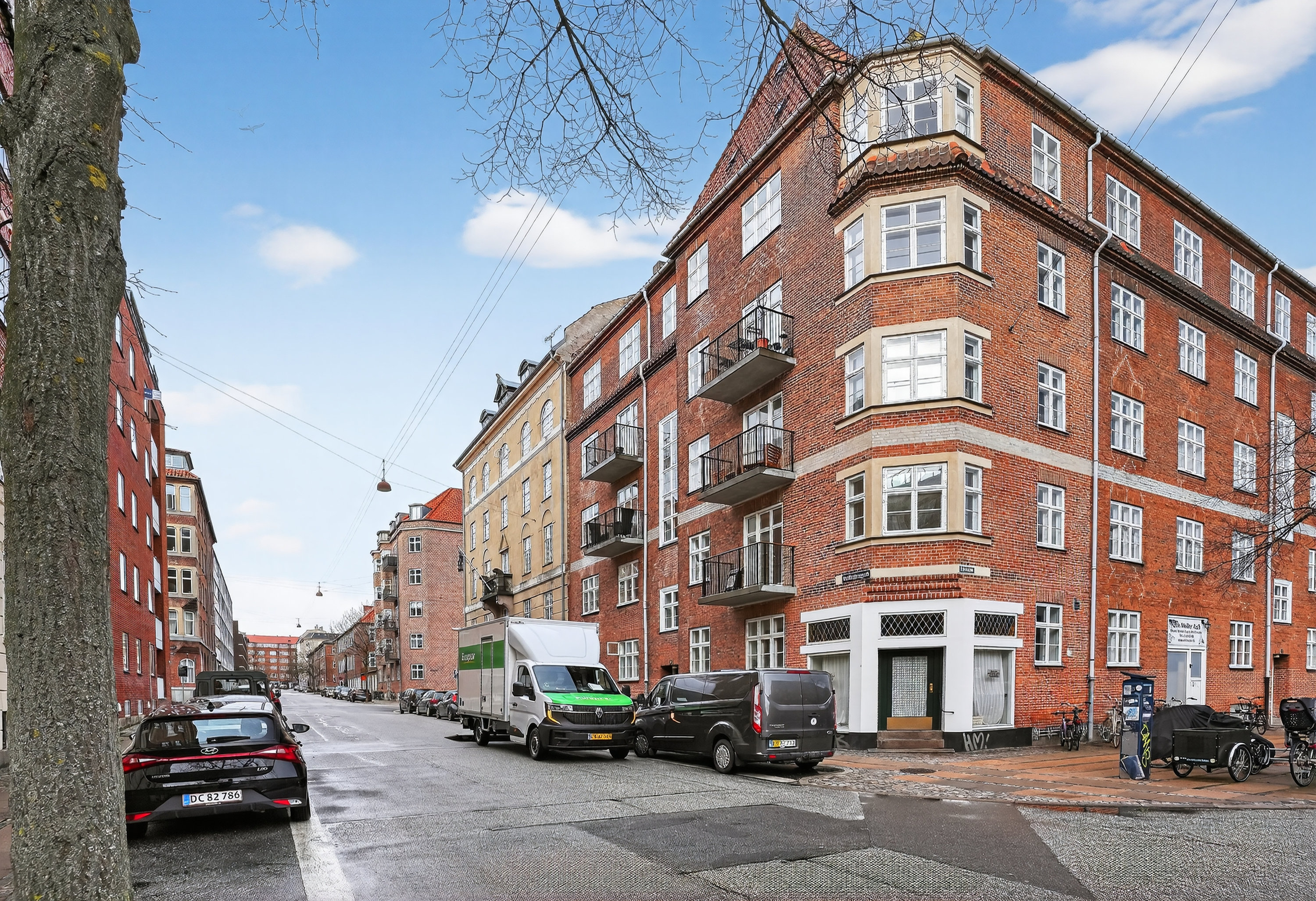 Fremhævet ejendommen billede i fuldskærmstilstand. Billede af Vordingborggade 27, 3. tv., 2100 København Ø