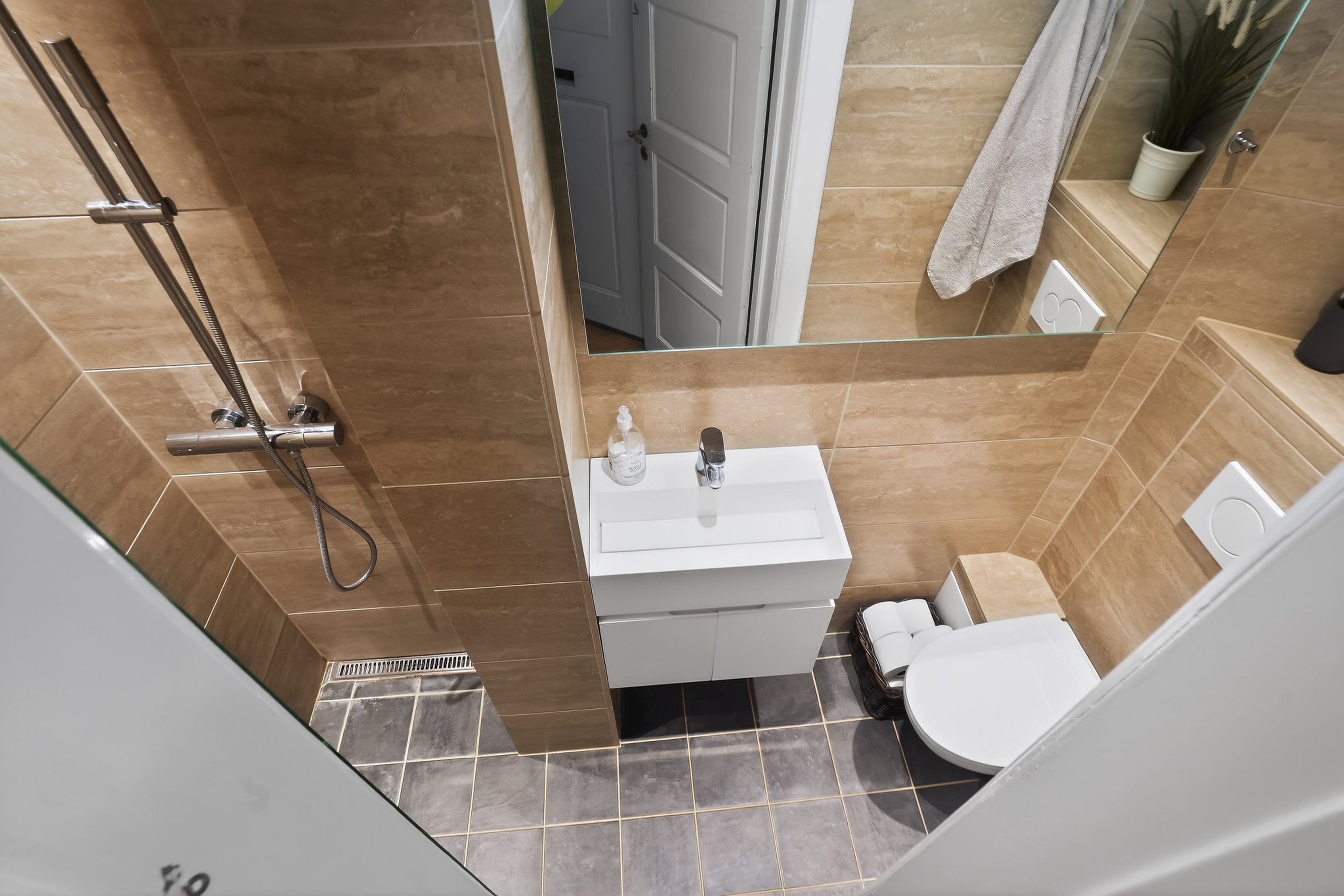 Fremhævet badeværelse billede i fuldskærmstilstand. Billede af Vordingborggade 27, 3. tv., 2100 København Ø