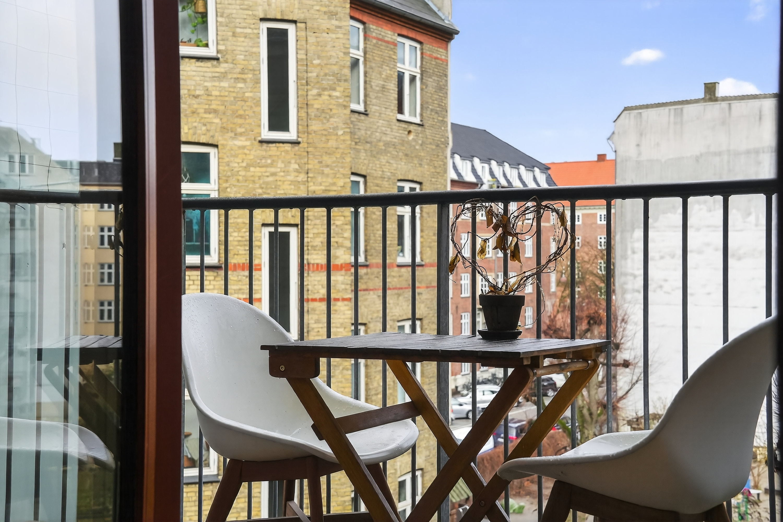 Fremhævet altan billede i fuldskærmstilstand. Billede af Vordingborggade 27, 3. tv., 2100 København Ø