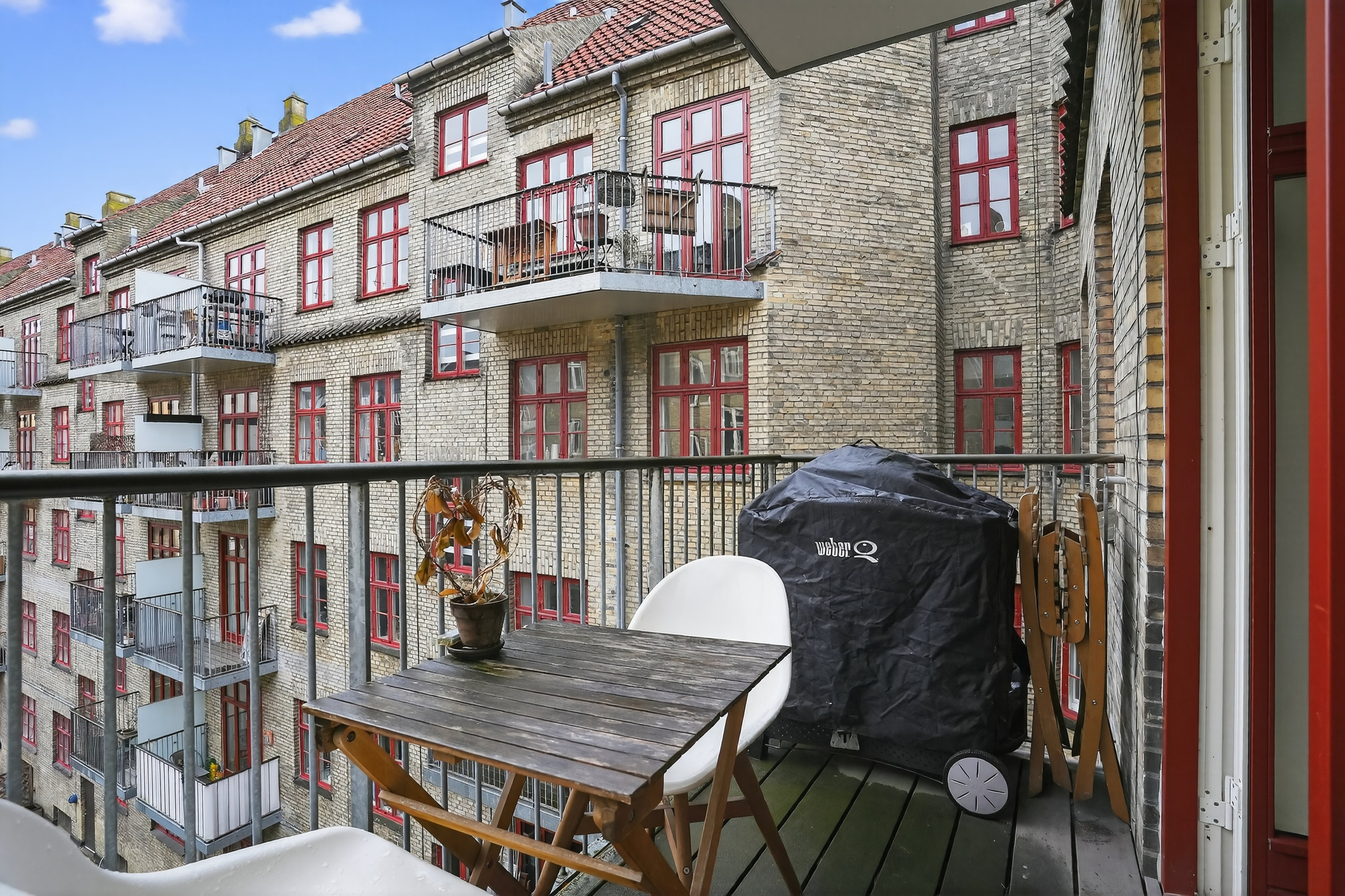 Fremhævet terrasse billede i fuldskærmstilstand. Billede af Vordingborggade 27, 3. tv., 2100 København Ø