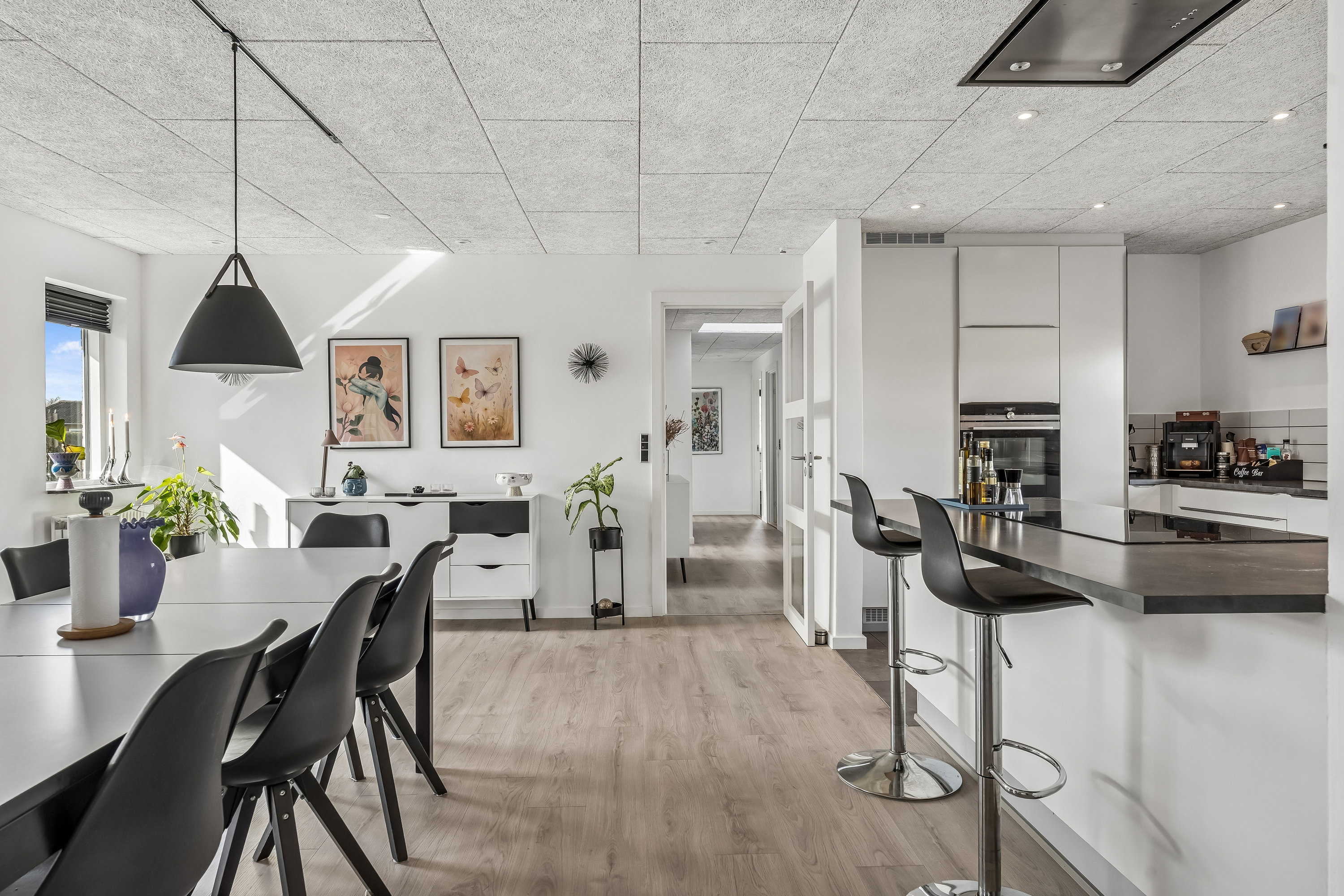 Fremhævet køkken billede i fuldskærmstilstand. Billede af Ingemannsvej 1, 8723 Løsning