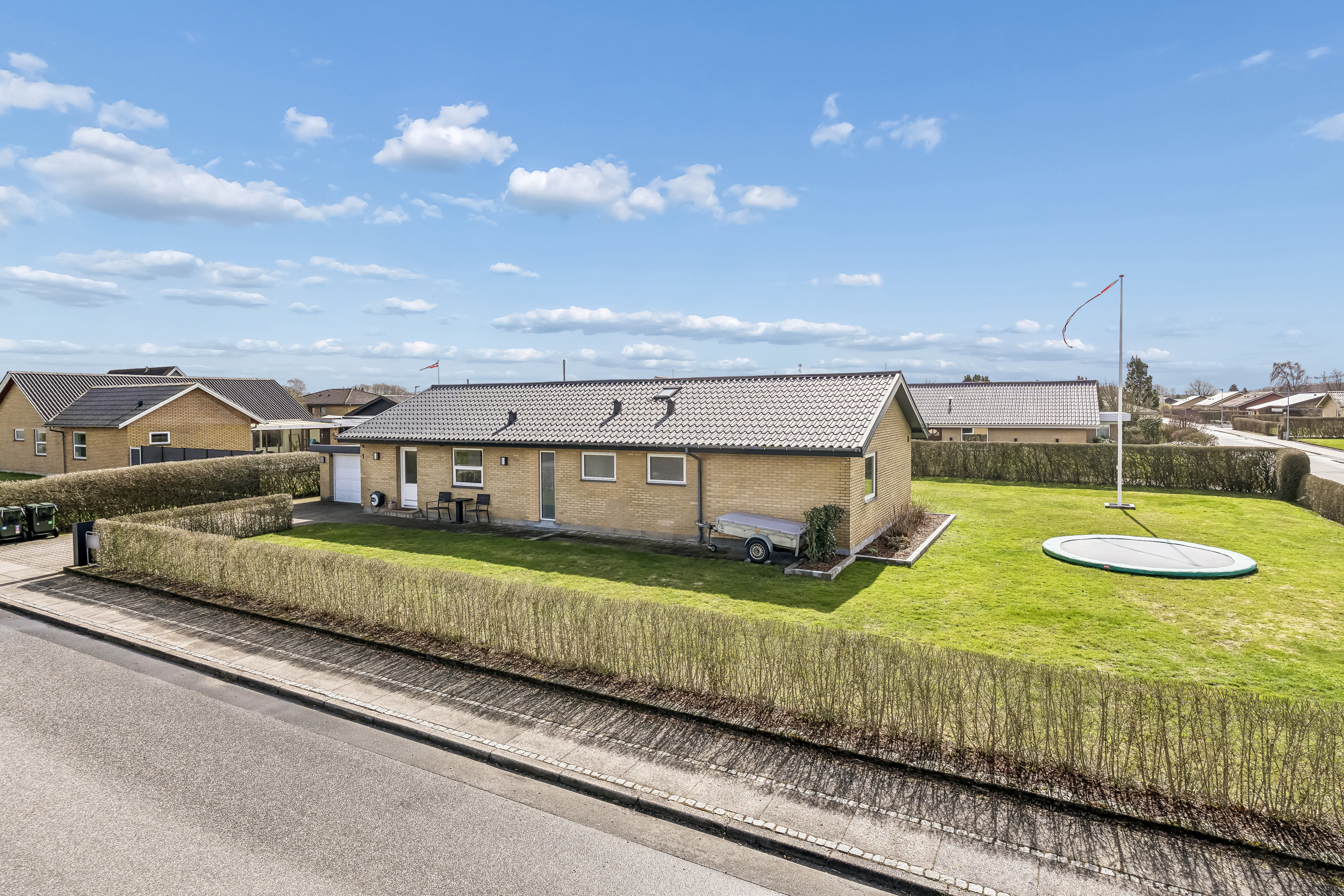 Fremhævet ejendommen billede i fuldskærmstilstand. Billede af Ingemannsvej 1, 8723 Løsning