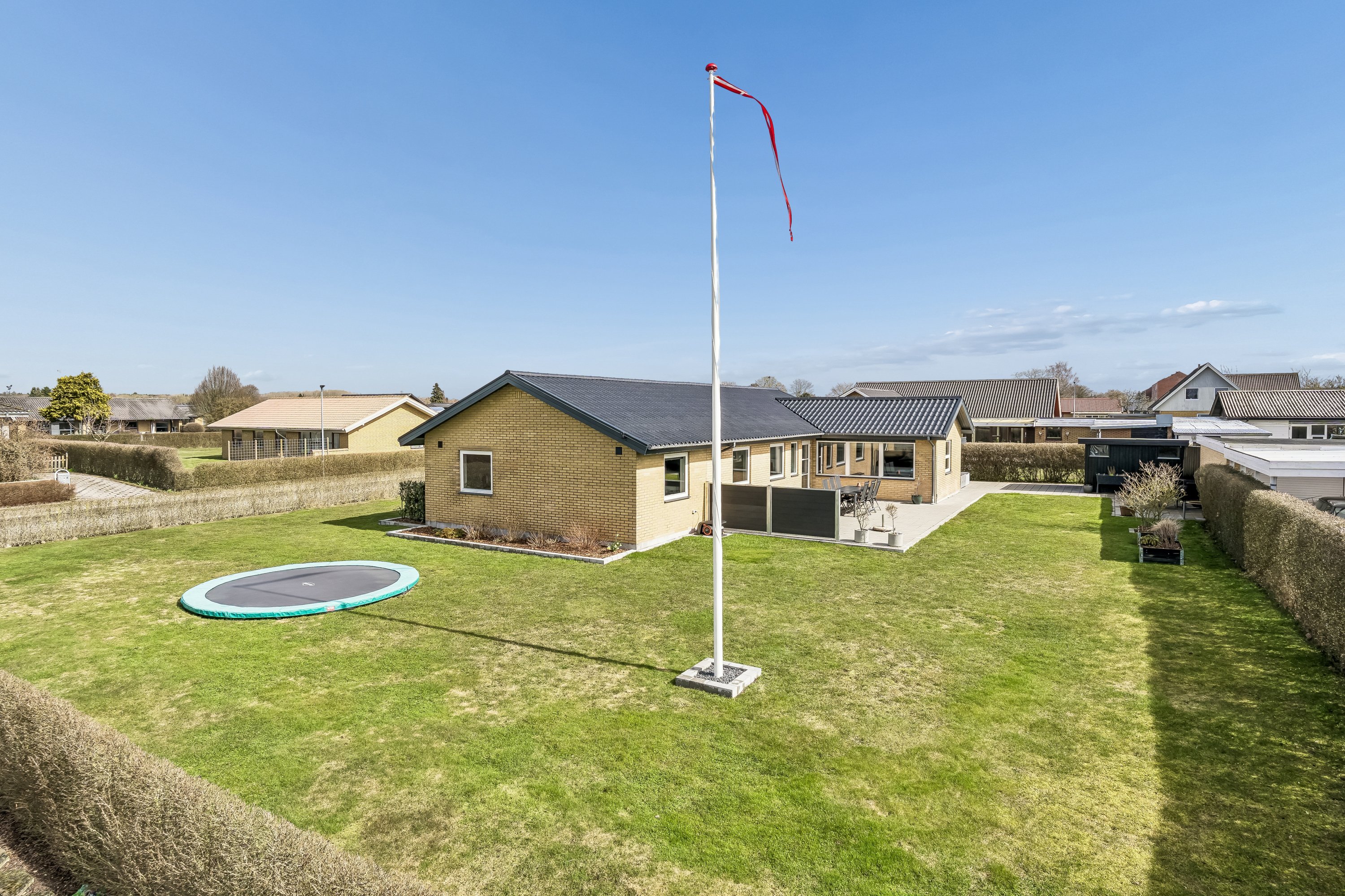 Miniaturebillede 1: ejendommen. Billede af Ingemannsvej 1, 8723 Løsning