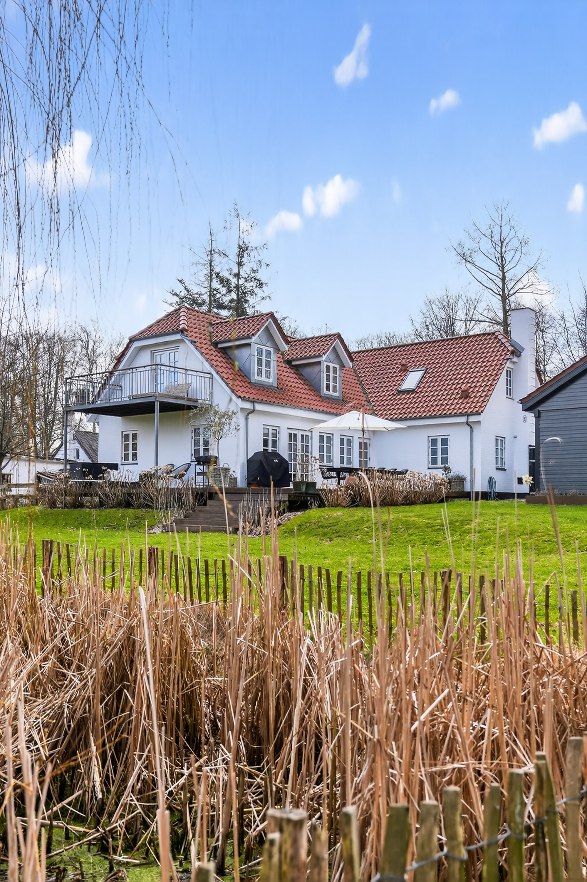 Fremhævet ejendommen billede i fuldskærmstilstand. Billede af Harløsevej 280, 3400 Hillerød