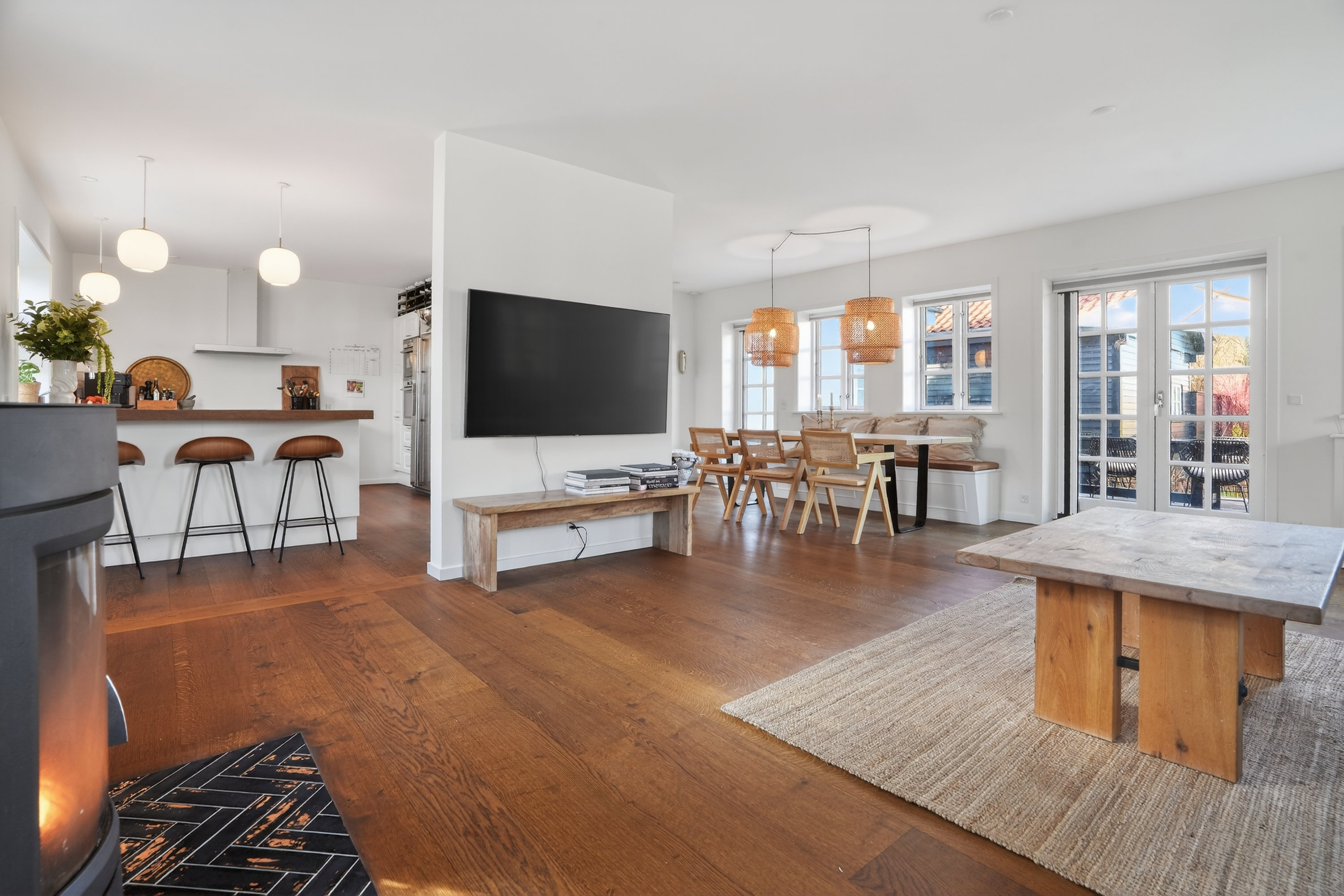 Miniaturebillede 1: stue. Billede af Harløsevej 280, 3400 Hillerød