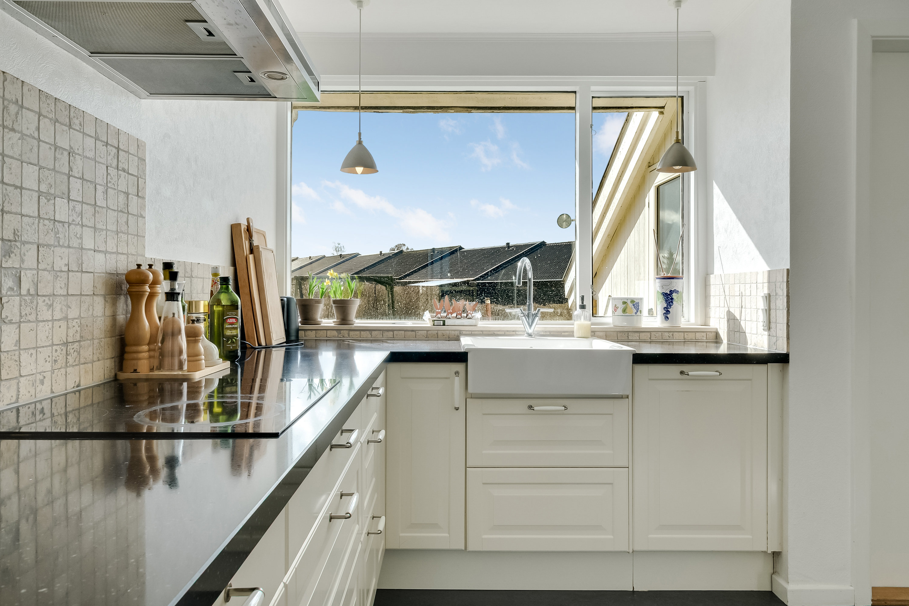 Miniaturebillede 1: køkken. Billede af Majsvej 8, 5800 Nyborg