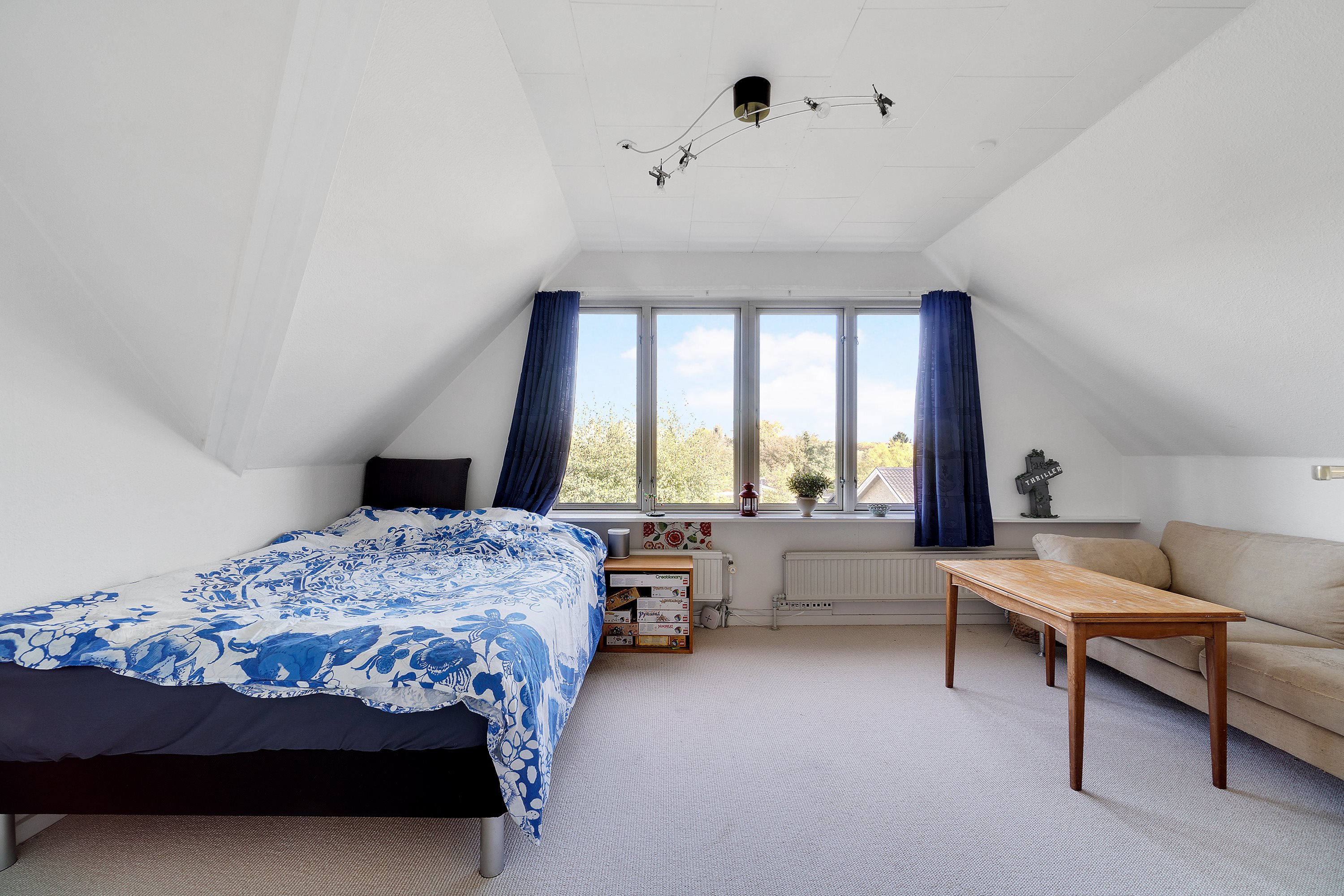 Fremhævet  billede i fuldskærmstilstand. Billede af Ludvig Holsteins Alle 67, 2750 Ballerup