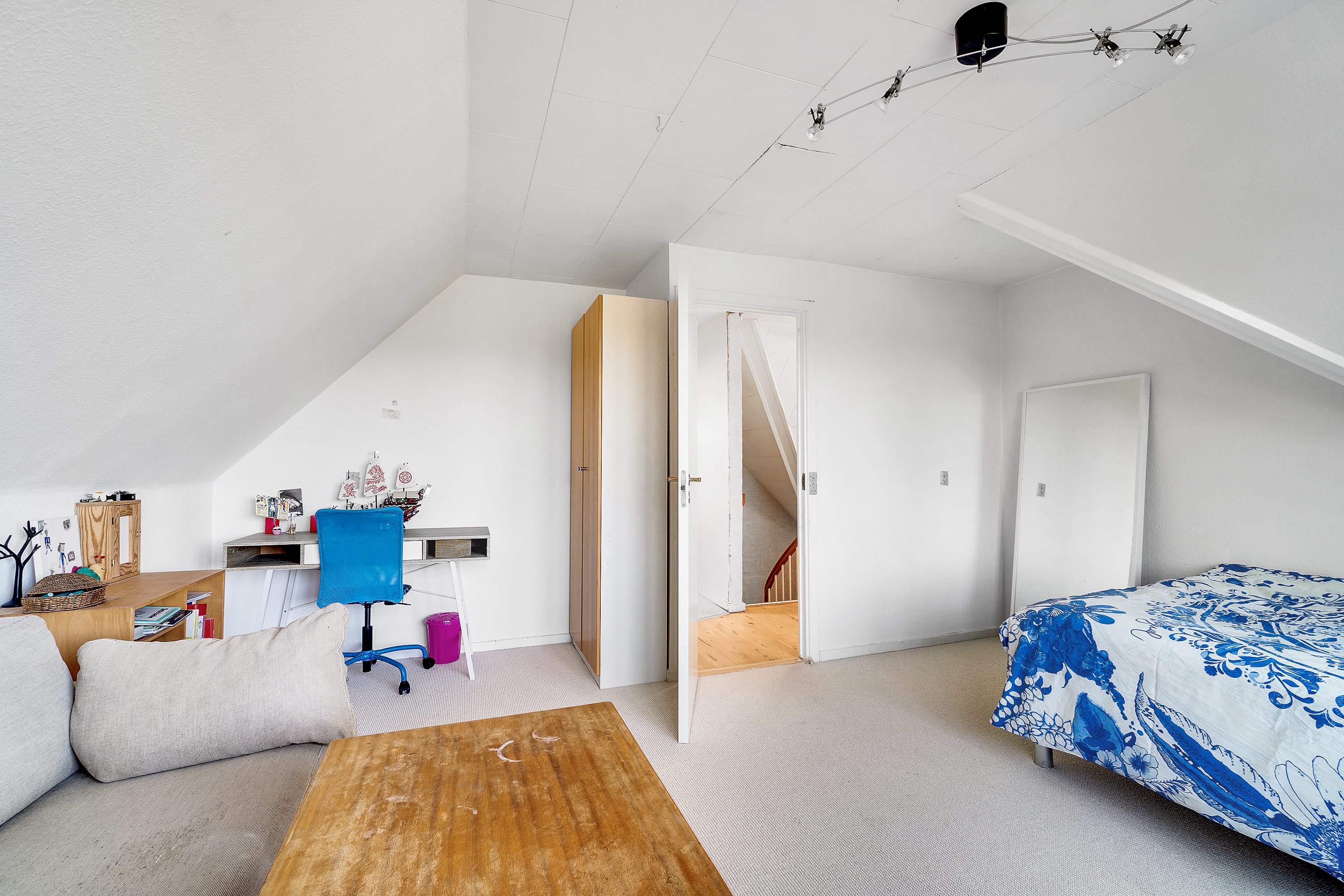 Fremhævet  billede i fuldskærmstilstand. Billede af Ludvig Holsteins Alle 67, 2750 Ballerup