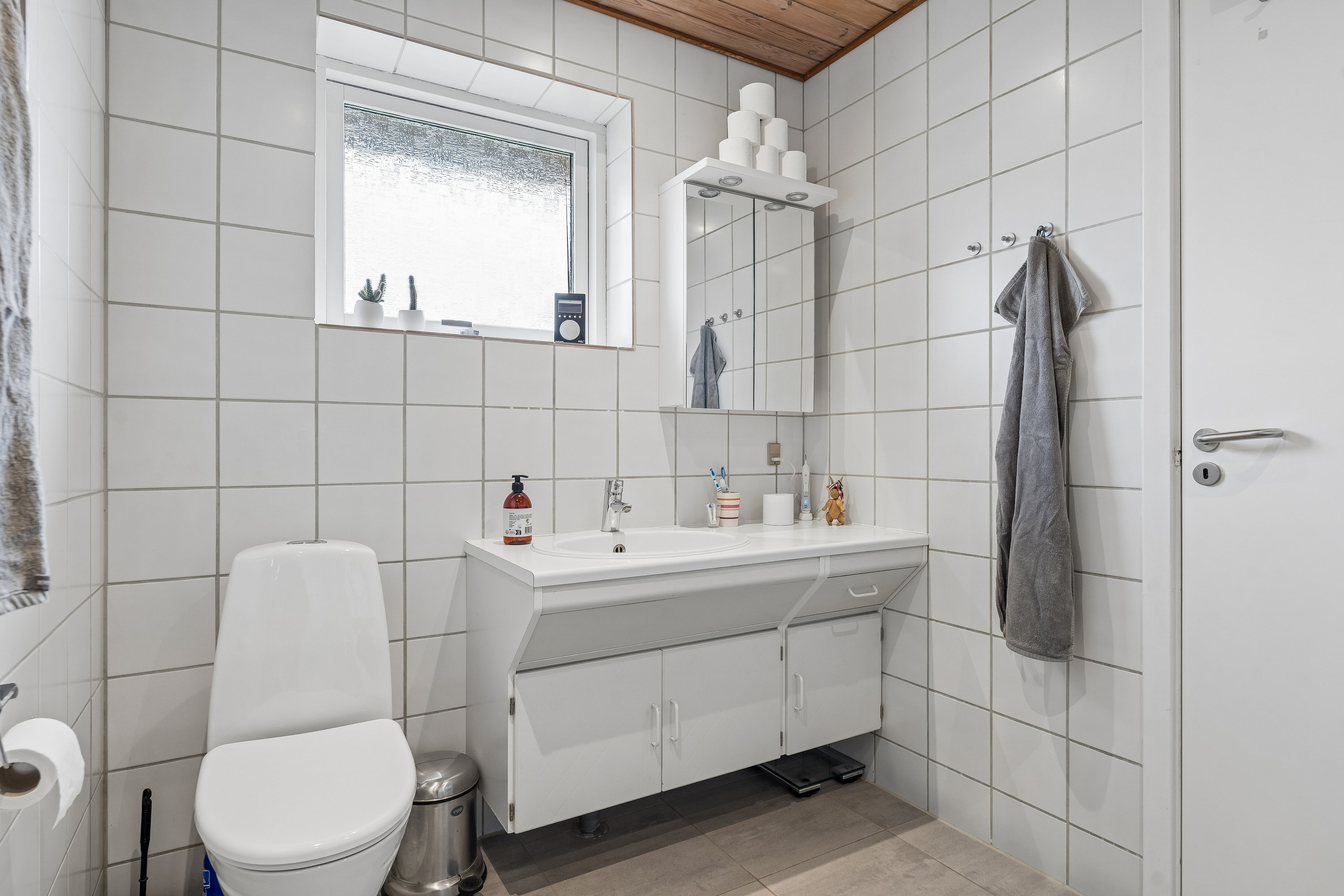 Fremhævet badeværelse billede i fuldskærmstilstand. Billede af Rørkærvej 50, 8722 Hedensted