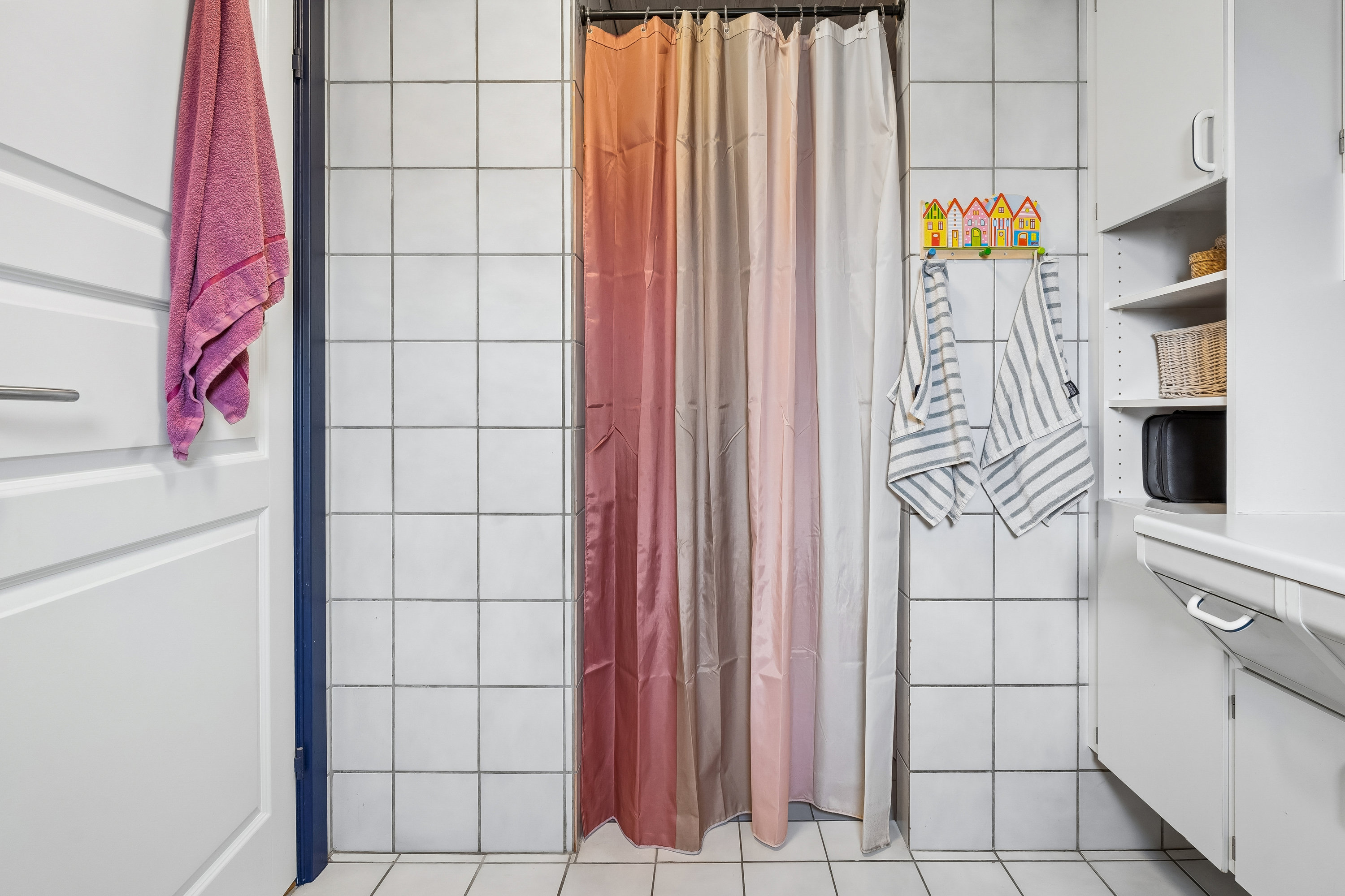 Fremhævet badeværelse billede i fuldskærmstilstand. Billede af Tranevej 105, 8721 Daugård