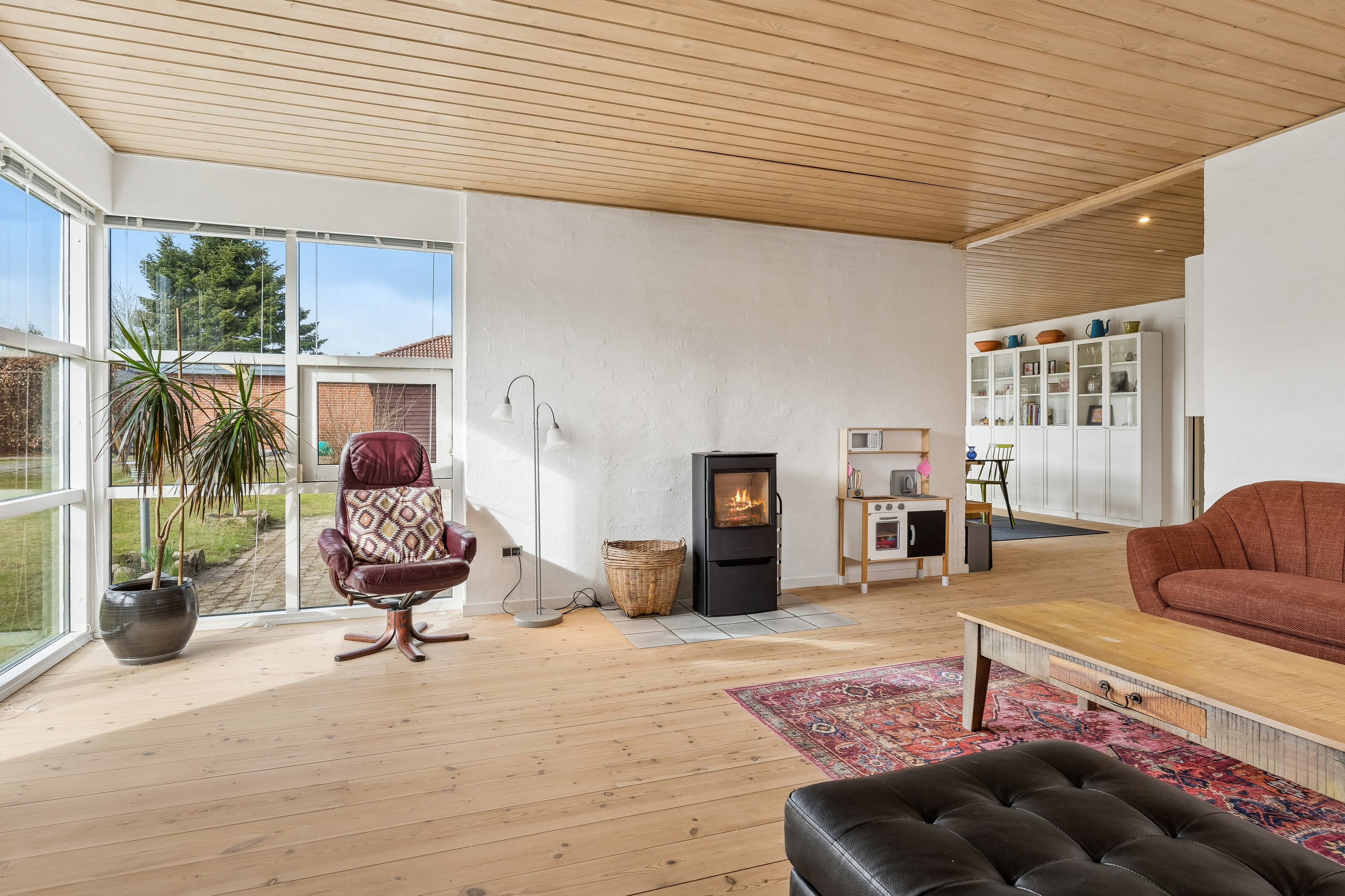 Fremhævet stue billede i fuldskærmstilstand. Billede af Tranevej 105, 8721 Daugård