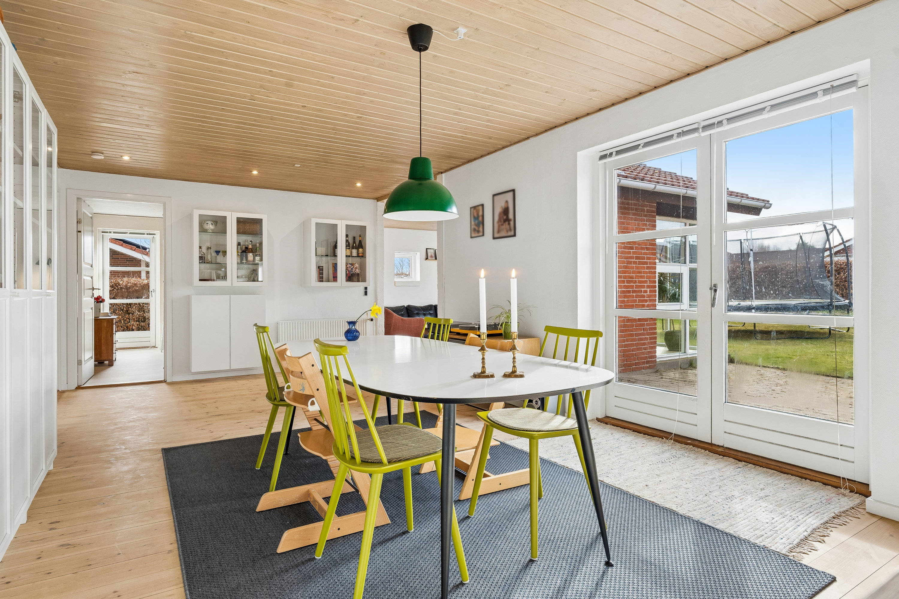 Fremhævet spisestue/alrum billede i fuldskærmstilstand. Billede af Tranevej 105, 8721 Daugård