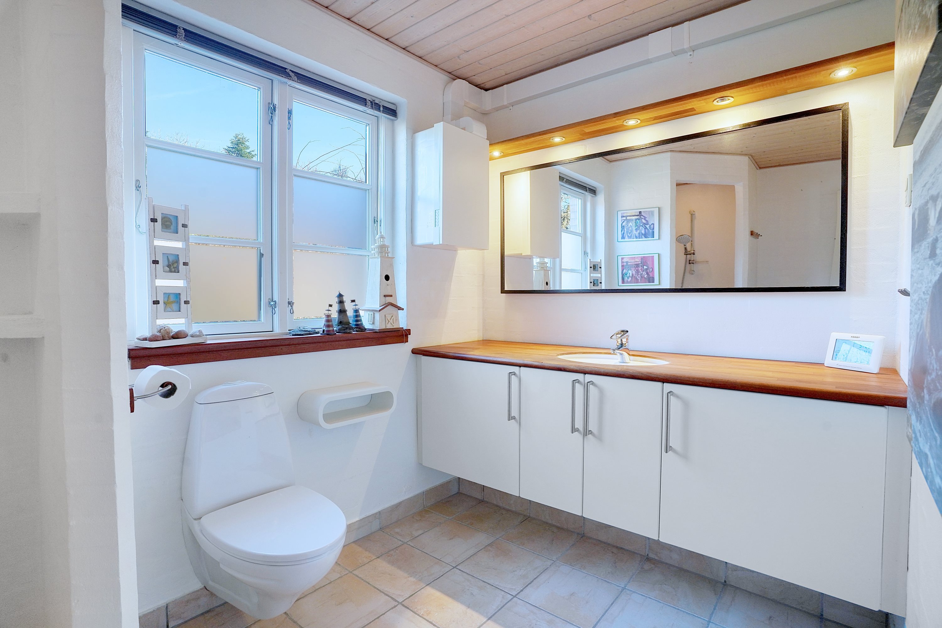 Fremhævet badeværelse billede i fuldskærmstilstand. Billede af Plejeltvej 10C, Plejelt, 3230 Græsted