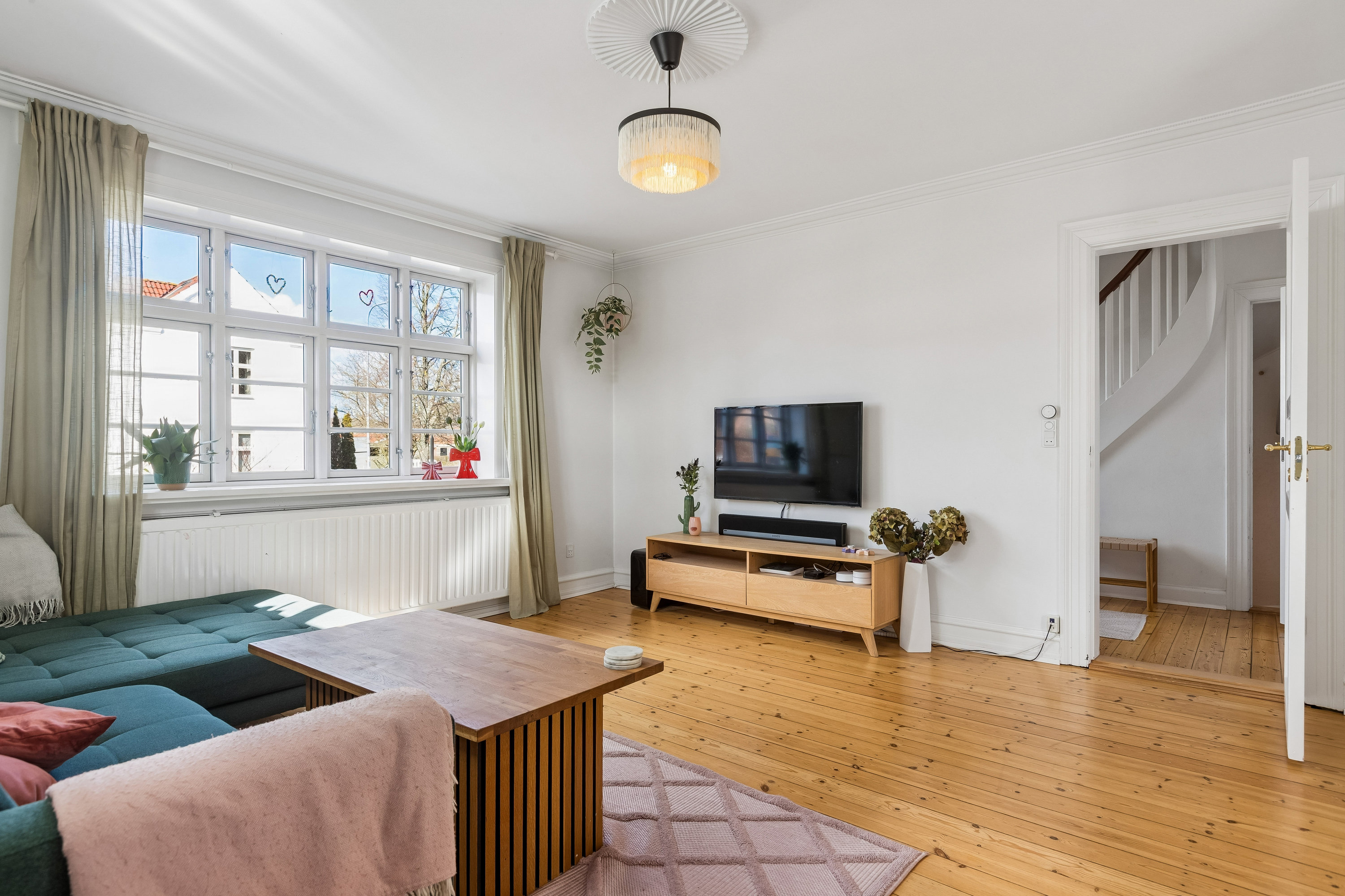 Fremhævet stue billede i fuldskærmstilstand. Billede af Saltværksvej 151, 2770 Kastrup