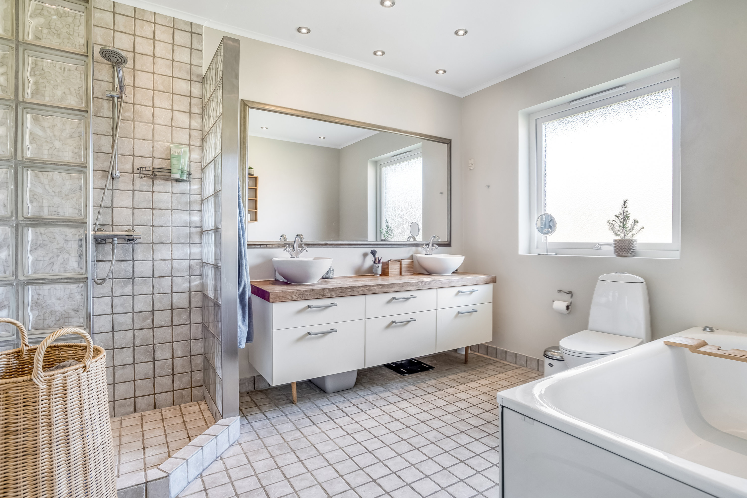 Fremhævet  billede i fuldskærmstilstand. Billede af Fløjlsgræsset 26, Mejrup, 7500 Holstebro