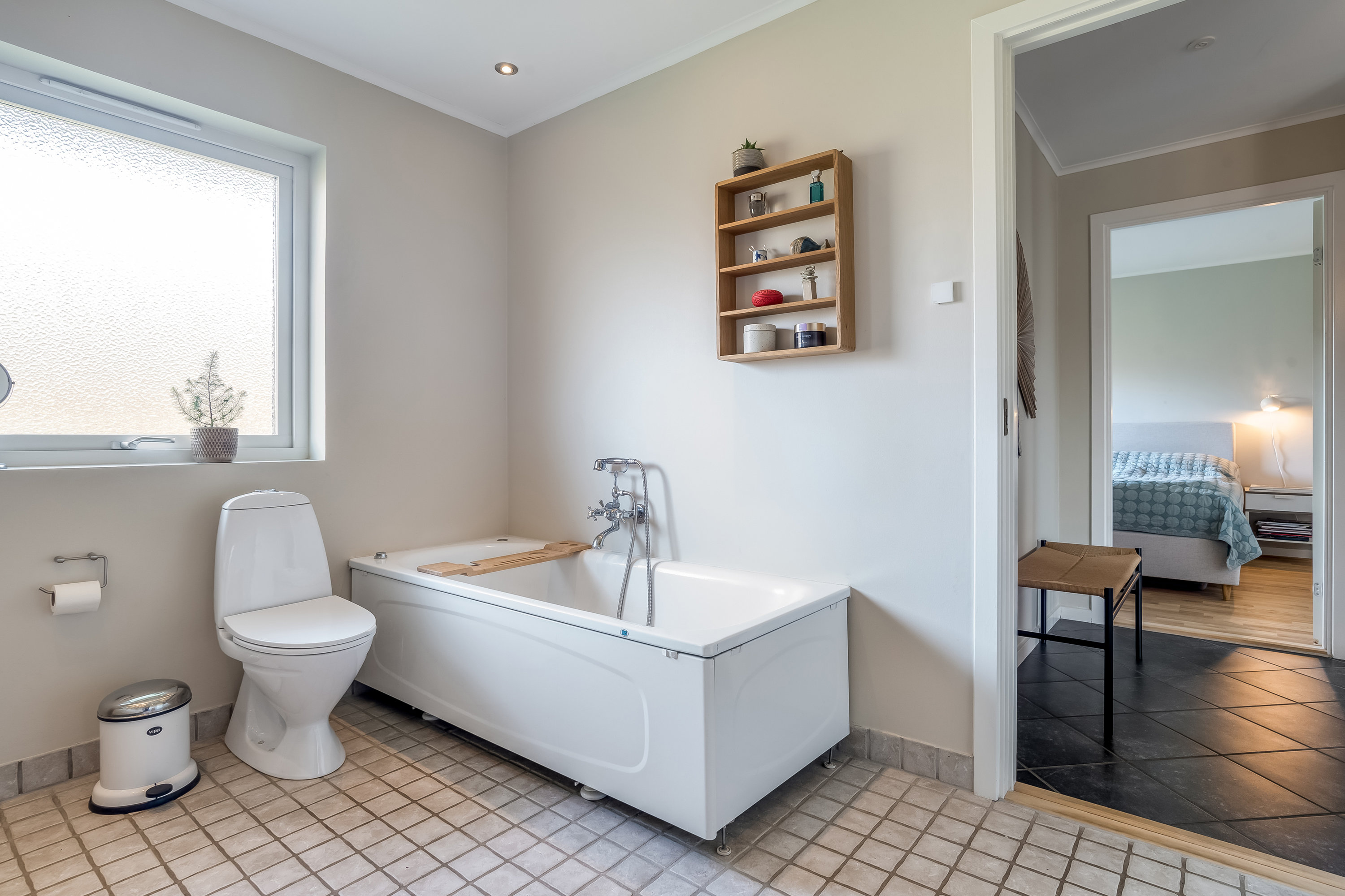 Fremhævet  billede i fuldskærmstilstand. Billede af Fløjlsgræsset 26, Mejrup, 7500 Holstebro