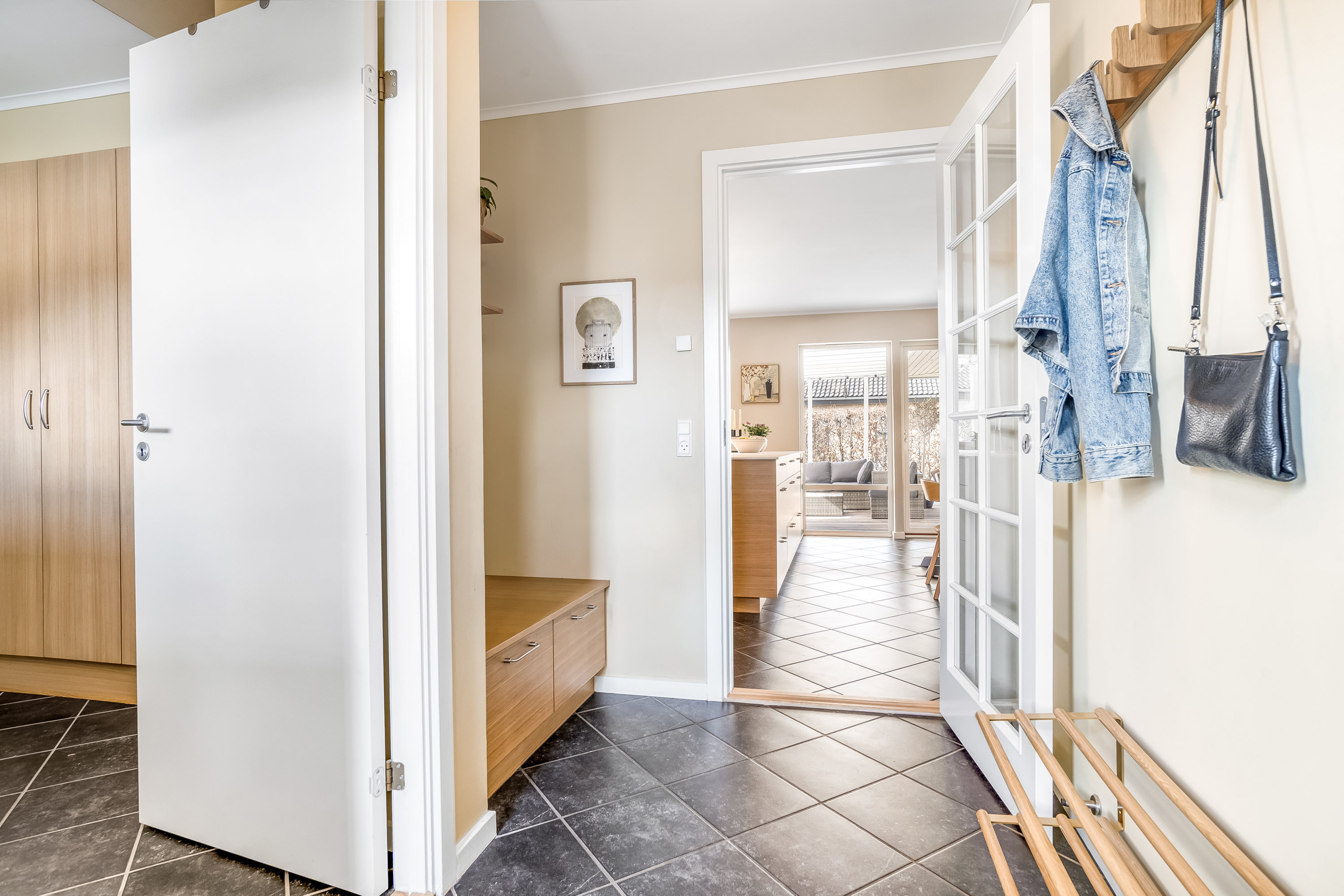 Fremhævet  billede i fuldskærmstilstand. Billede af Fløjlsgræsset 26, Mejrup, 7500 Holstebro