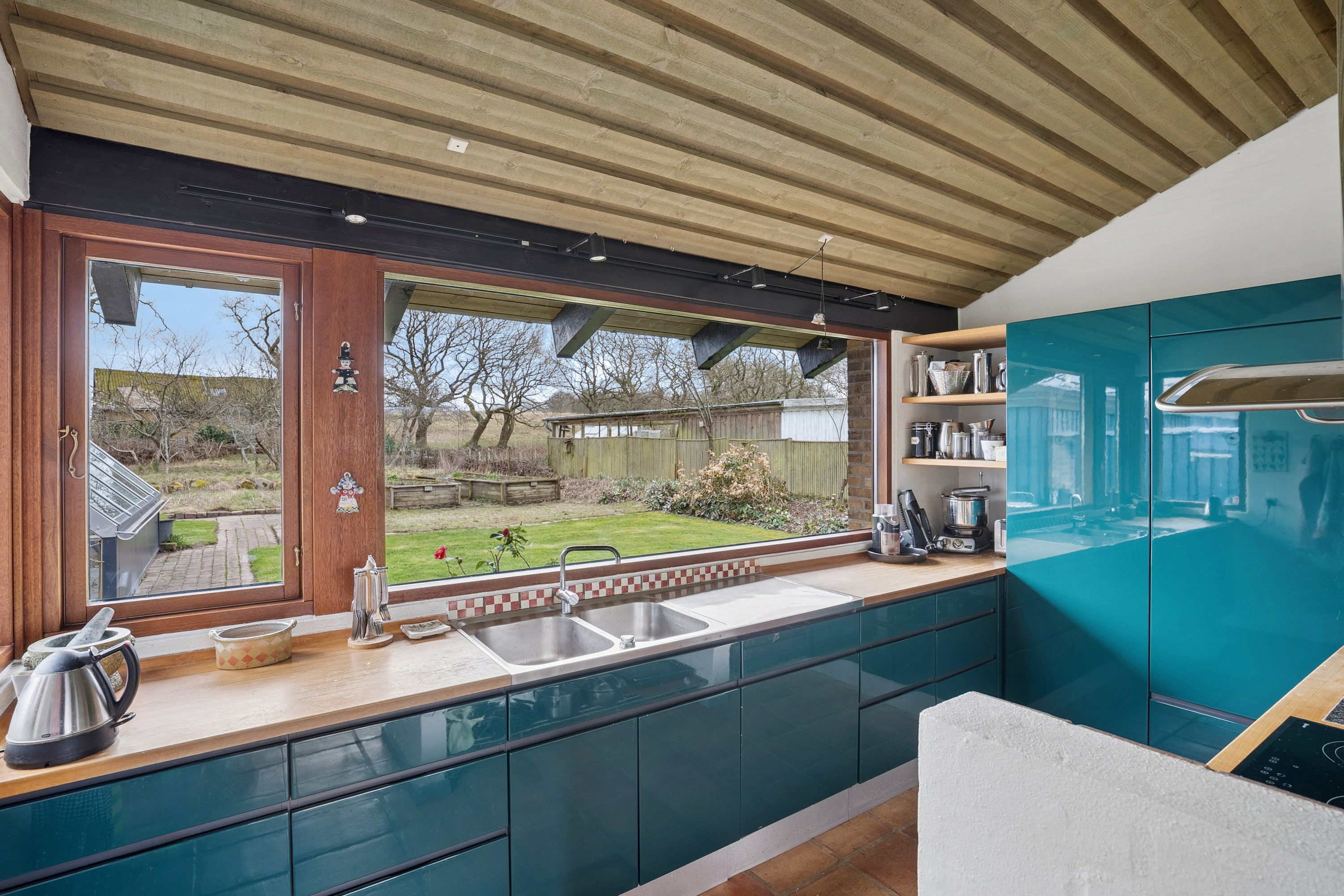 Fremhævet køkken billede i fuldskærmstilstand. Billede af Syrenhaven 20, 6040 Egtved