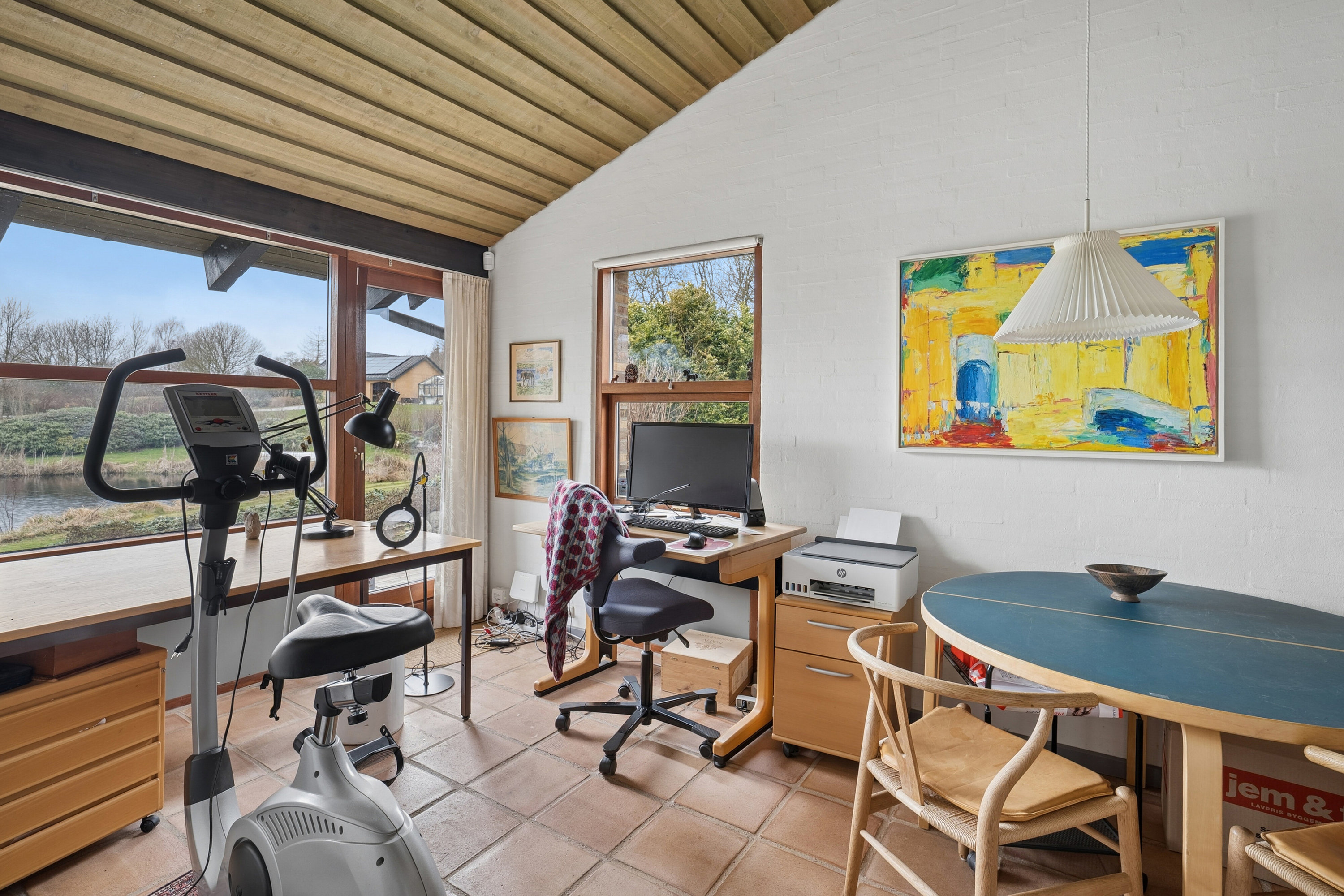 Fremhævet spisestue billede i fuldskærmstilstand. Billede af Syrenhaven 20, 6040 Egtved