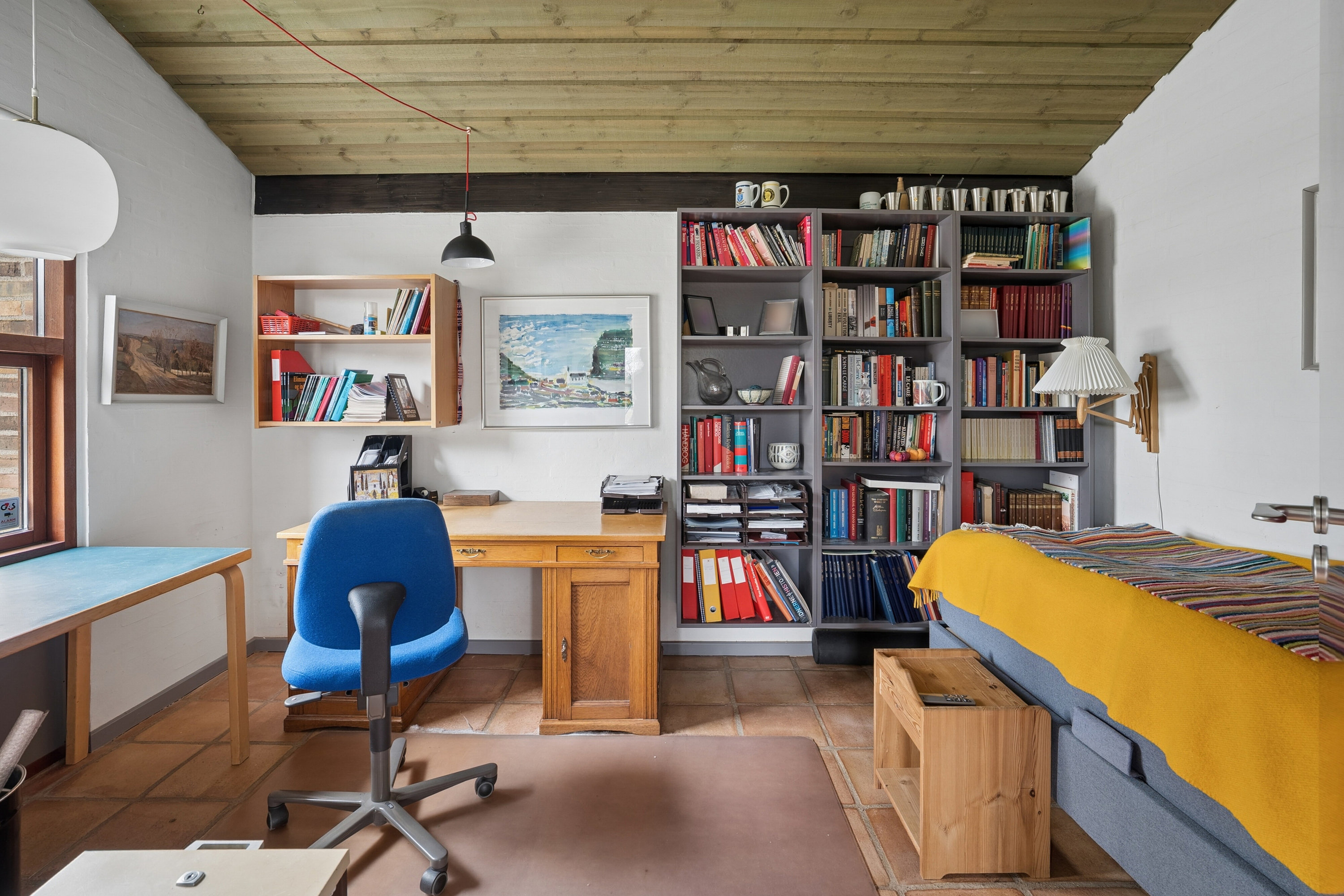 Fremhævet arbejdsværelse billede i fuldskærmstilstand. Billede af Syrenhaven 20, 6040 Egtved