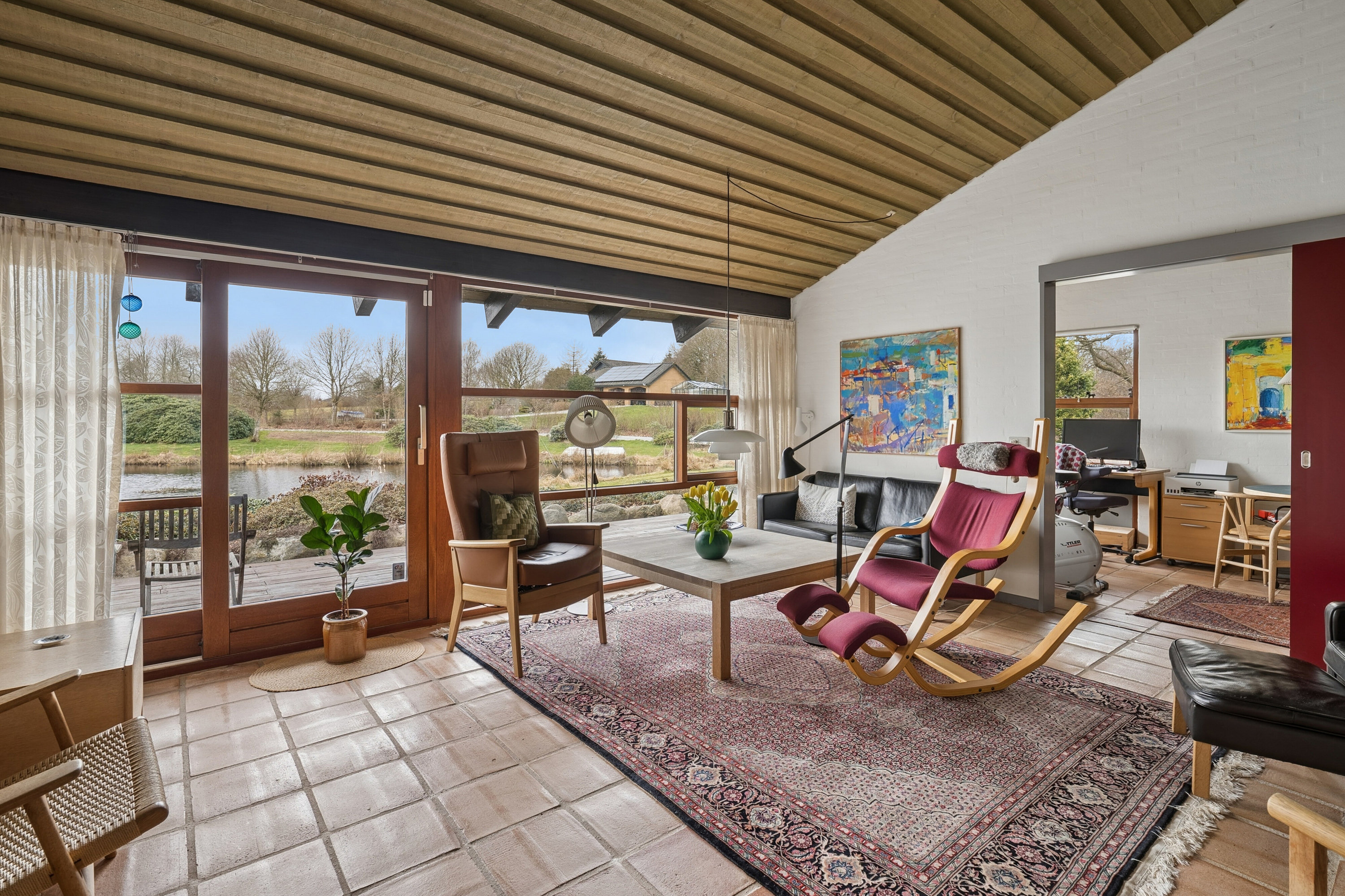 Fremhævet stue billede i fuldskærmstilstand. Billede af Syrenhaven 20, 6040 Egtved