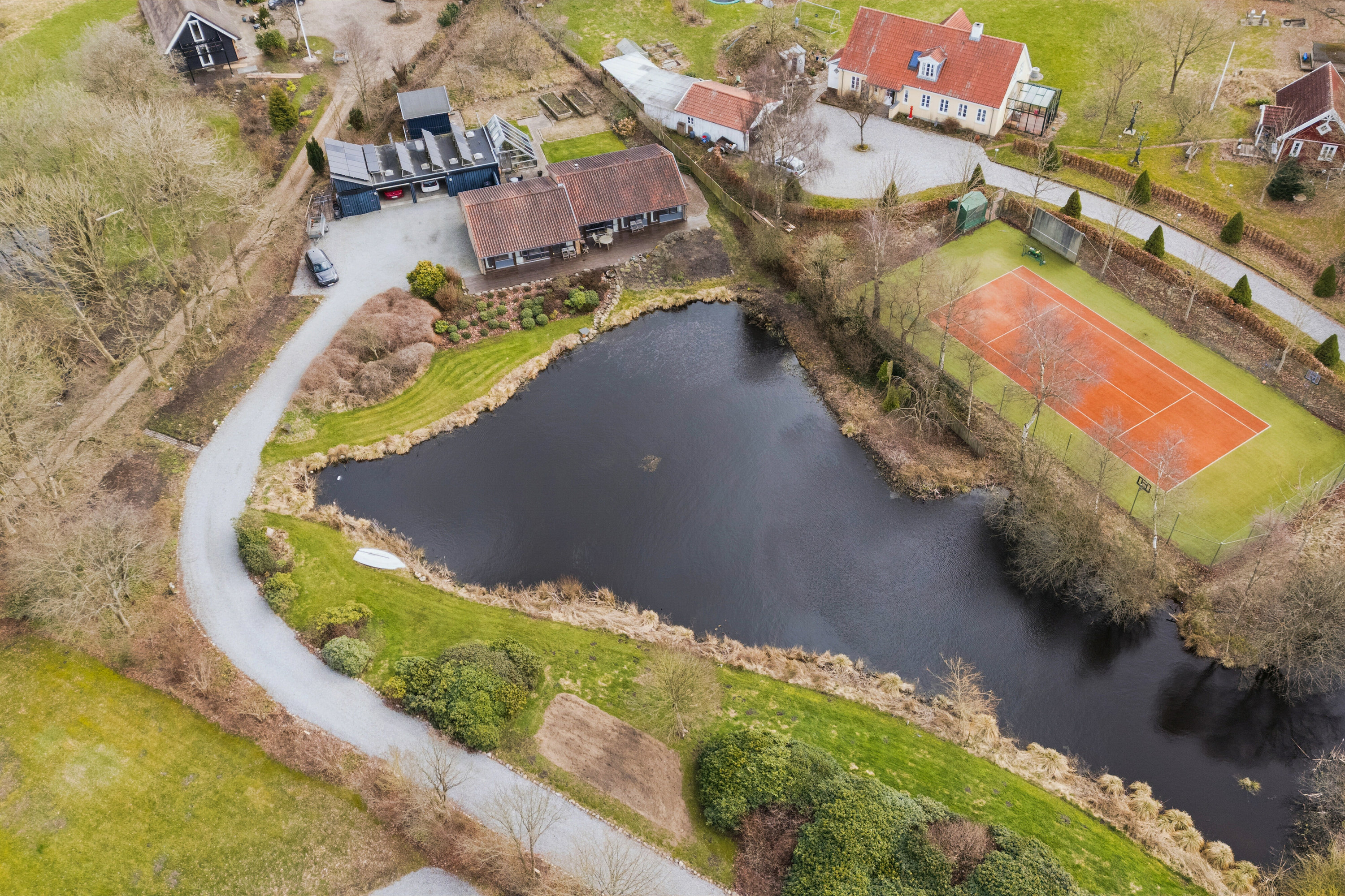 Fremhævet luftfoto billede i fuldskærmstilstand. Billede af Syrenhaven 20, 6040 Egtved