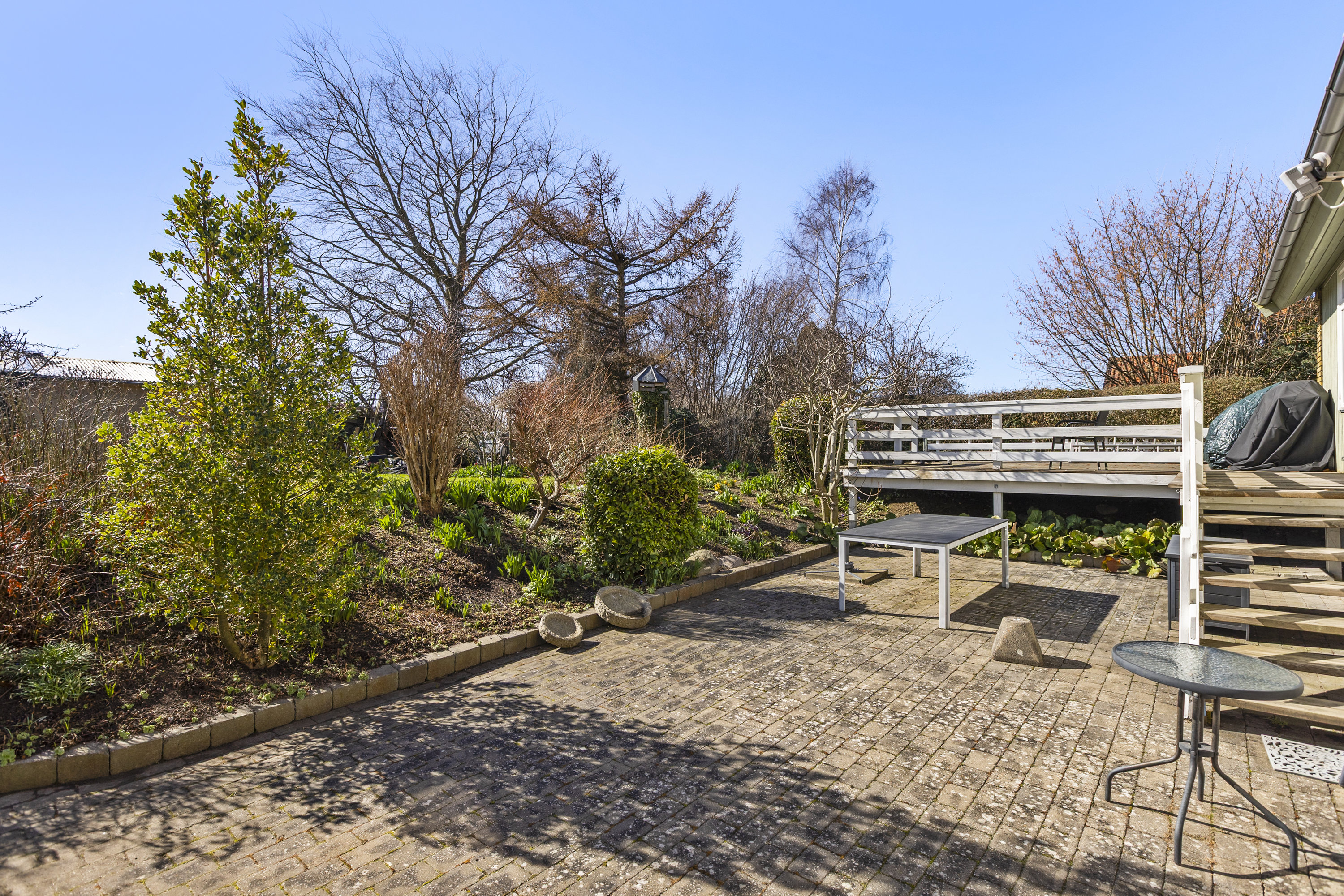 Fremhævet terrasse billede i fuldskærmstilstand. Billede af Dronning Sofies Vej 107, 4000 Roskilde