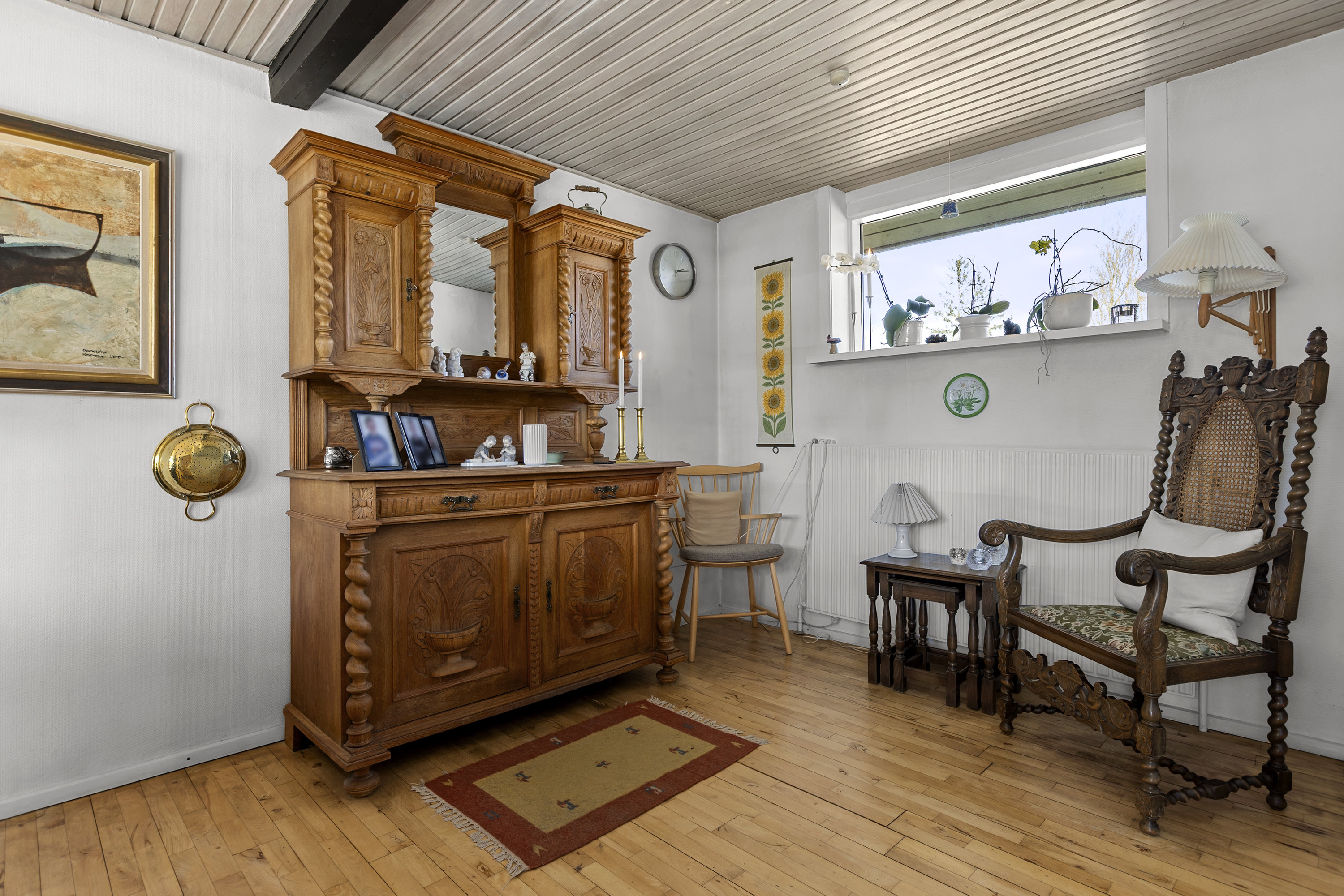 Fremhævet stue billede i fuldskærmstilstand. Billede af Dronning Sofies Vej 107, 4000 Roskilde