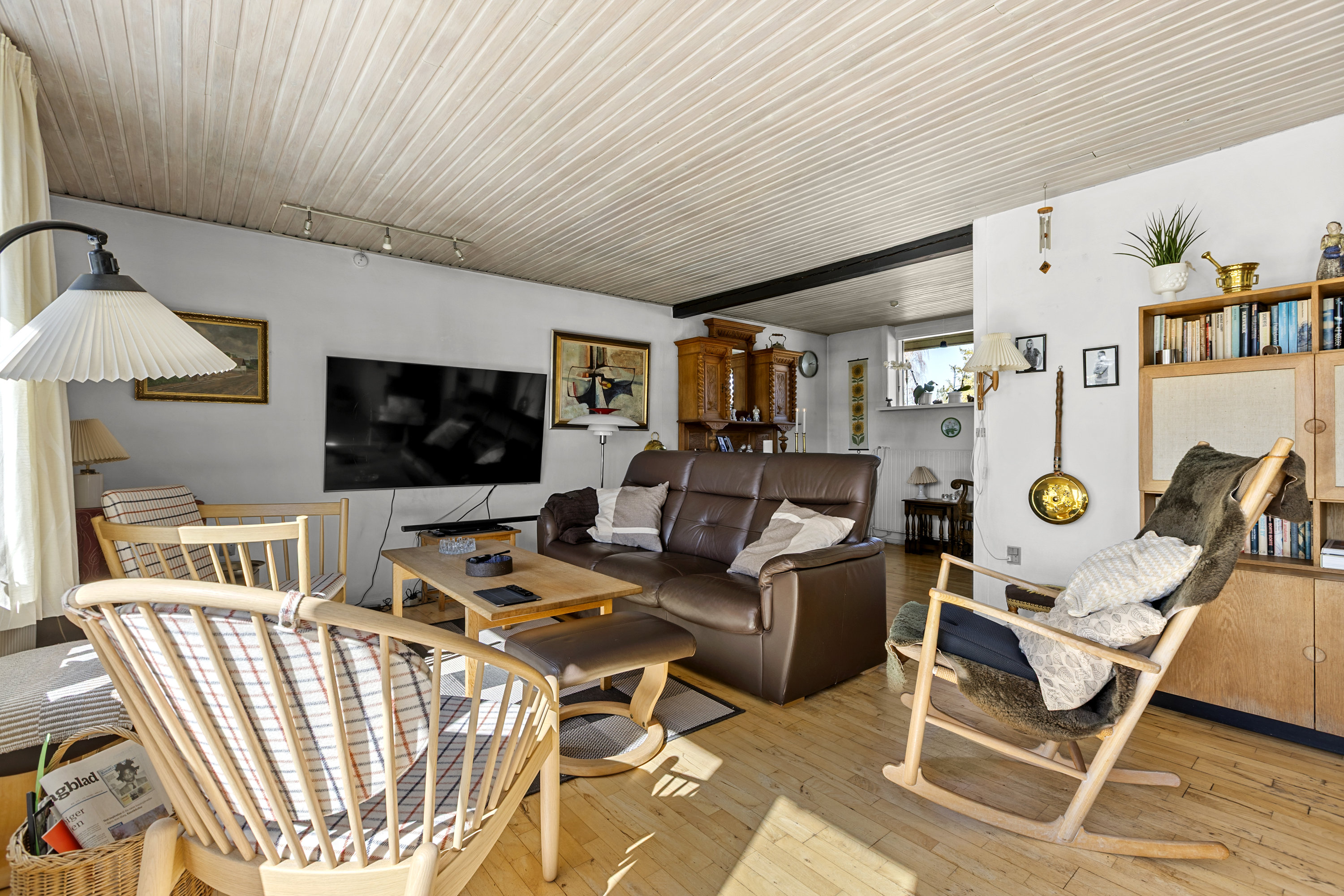 Fremhævet stue billede i fuldskærmstilstand. Billede af Dronning Sofies Vej 107, 4000 Roskilde