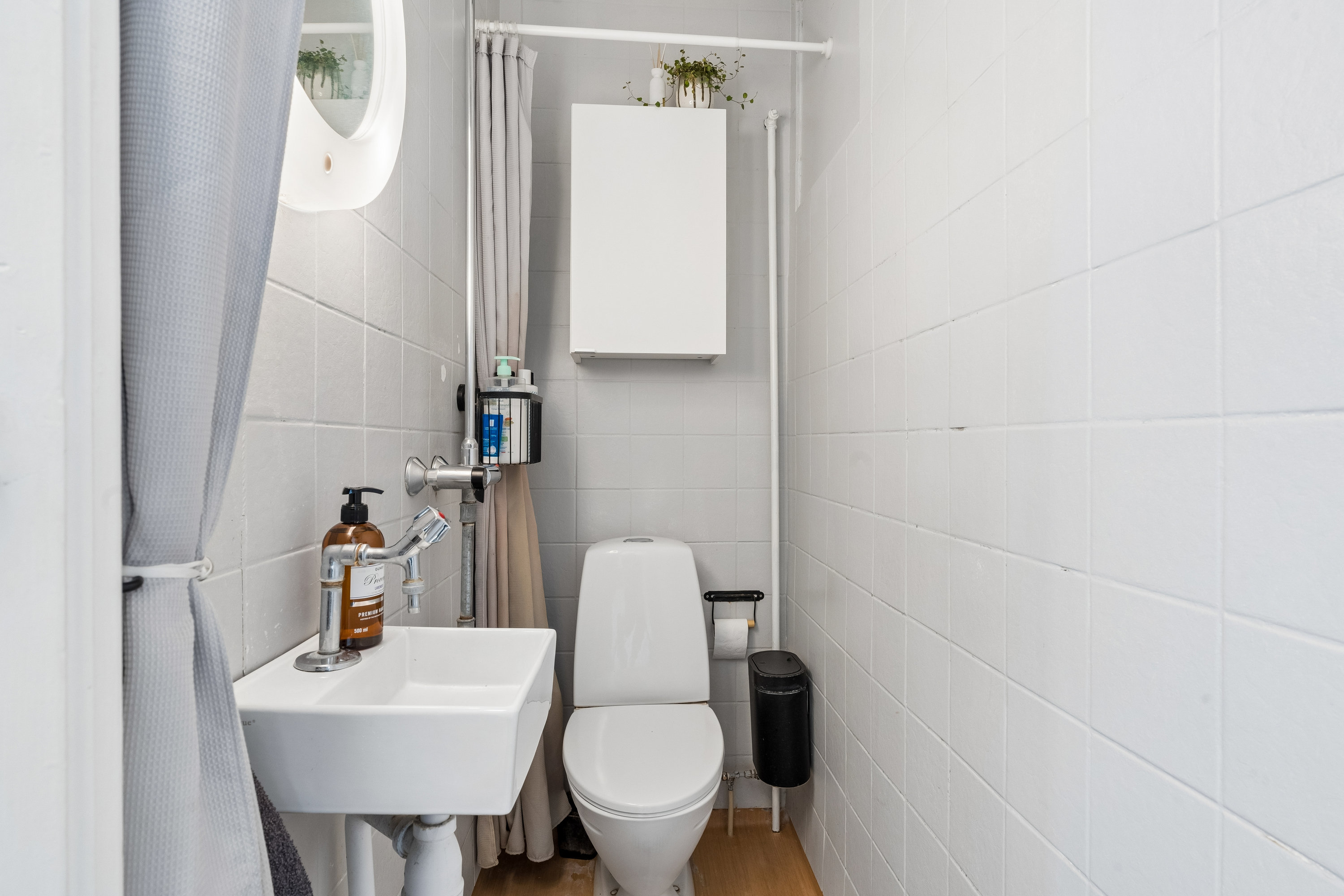 Fremhævet badeværelse billede i fuldskærmstilstand. Billede af Sjællandsgade 91, 3. th., 9000 Aalborg