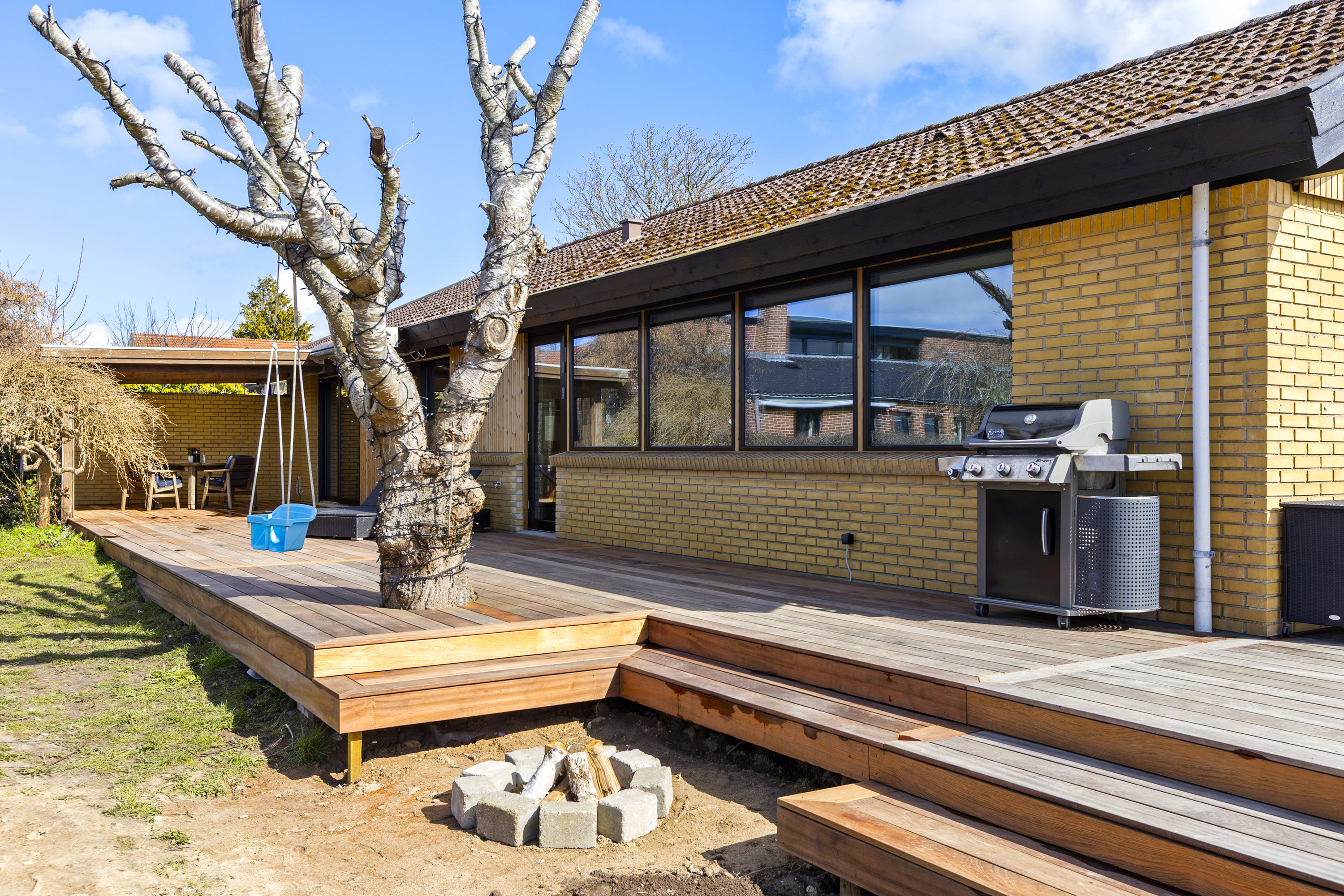 Fremhævet terrasse billede i fuldskærmstilstand. Billede af Snekkevej 47, 4040 Jyllinge