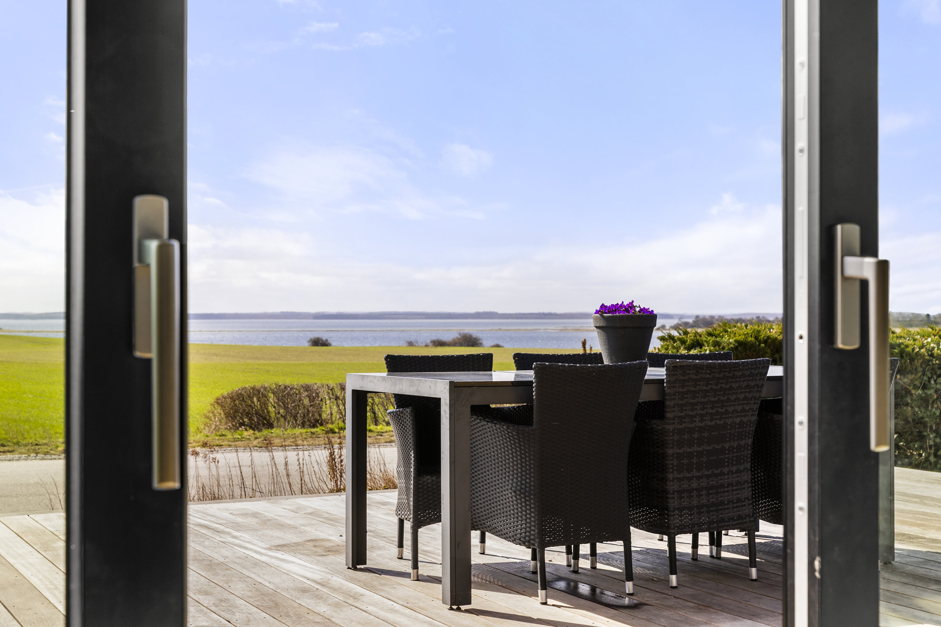 Fremhævet udsigt billede i fuldskærmstilstand. Billede af Snekkevej 47, 4040 Jyllinge