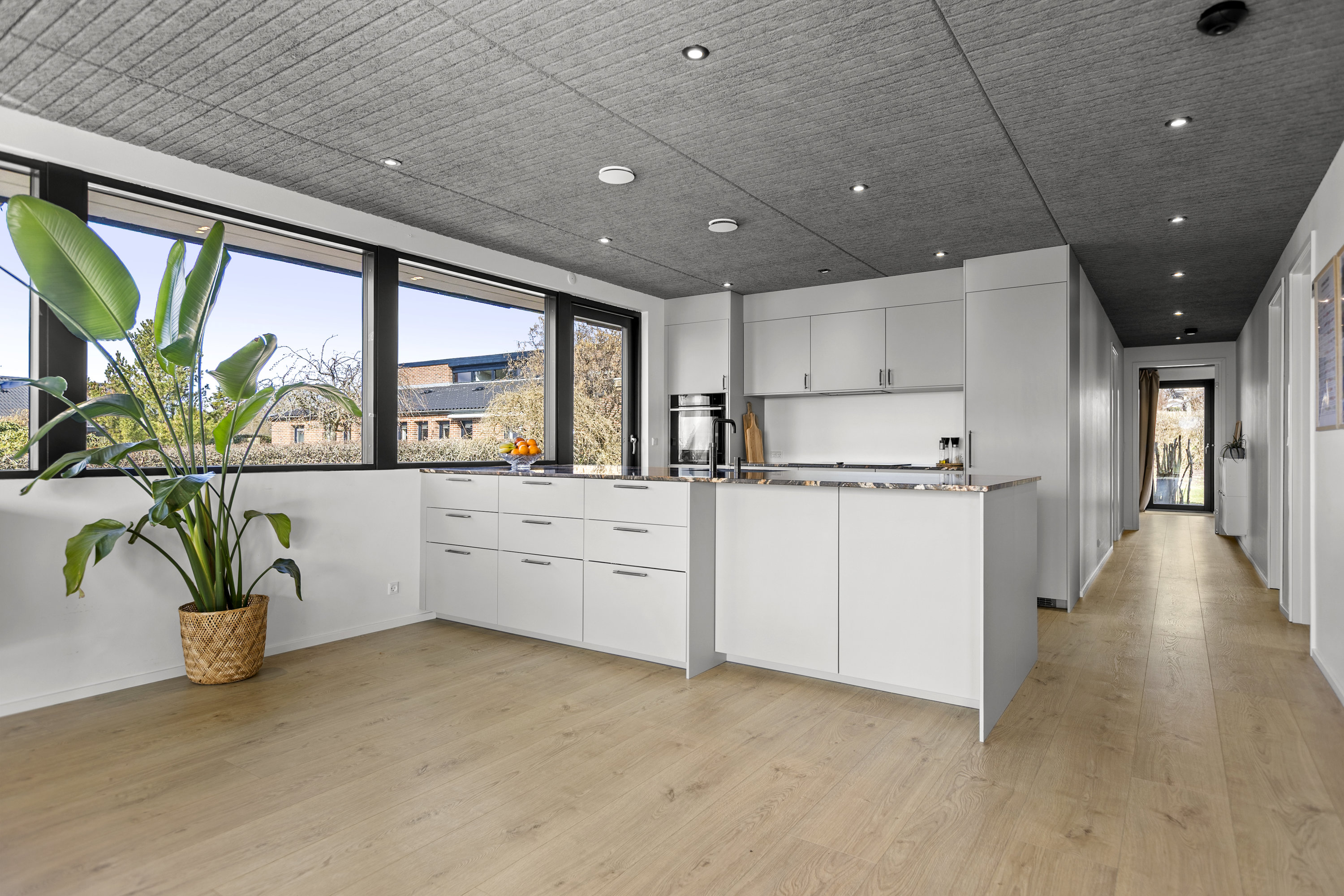 Fremhævet køkken billede i fuldskærmstilstand. Billede af Snekkevej 47, 4040 Jyllinge