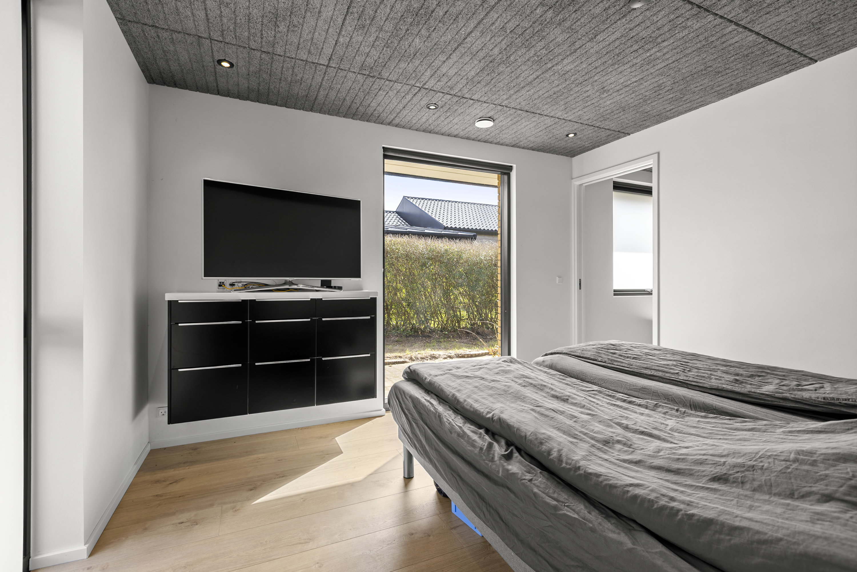 Fremhævet værelse billede i fuldskærmstilstand. Billede af Snekkevej 47, 4040 Jyllinge