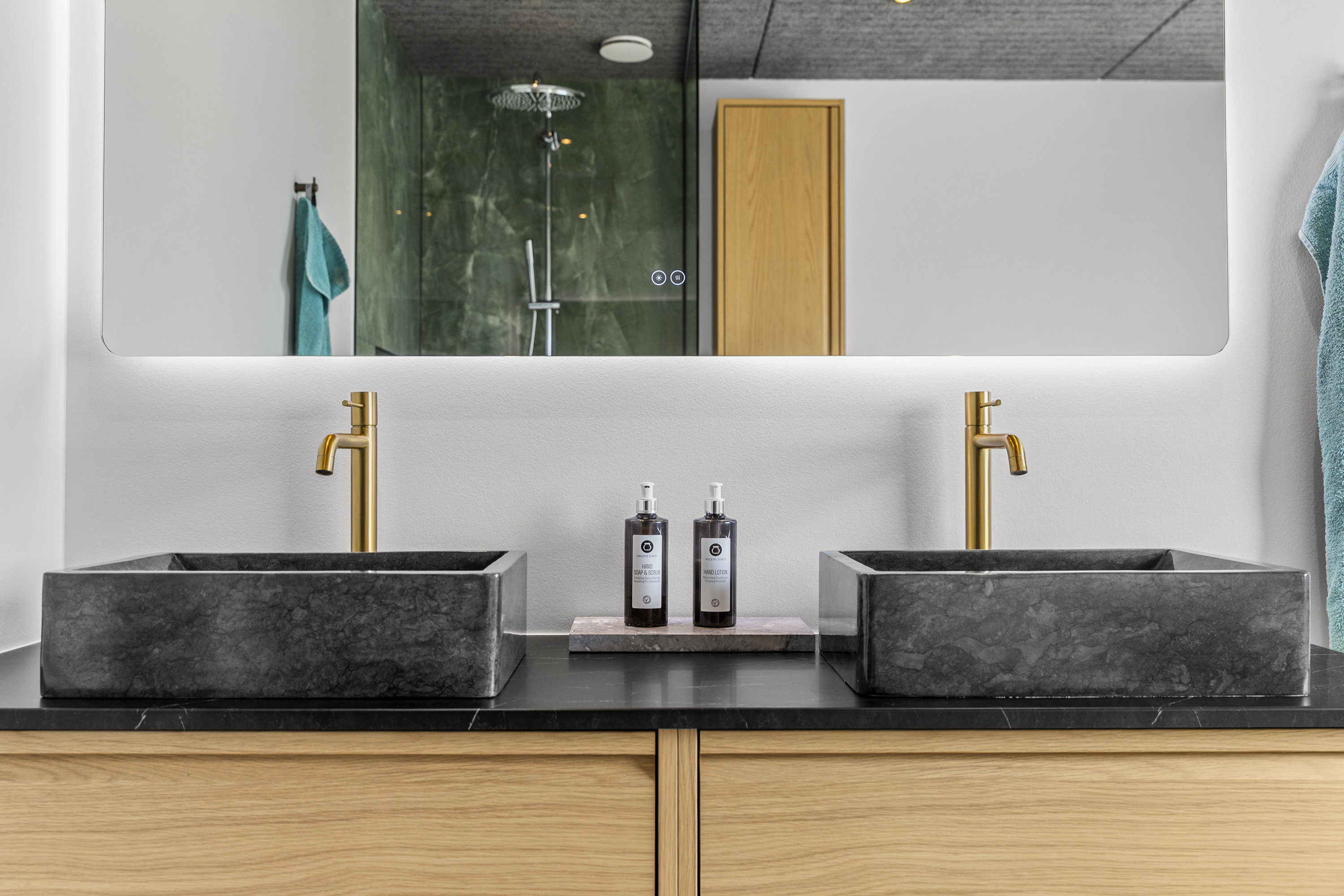 Fremhævet badeværelse billede i fuldskærmstilstand. Billede af Snekkevej 47, 4040 Jyllinge