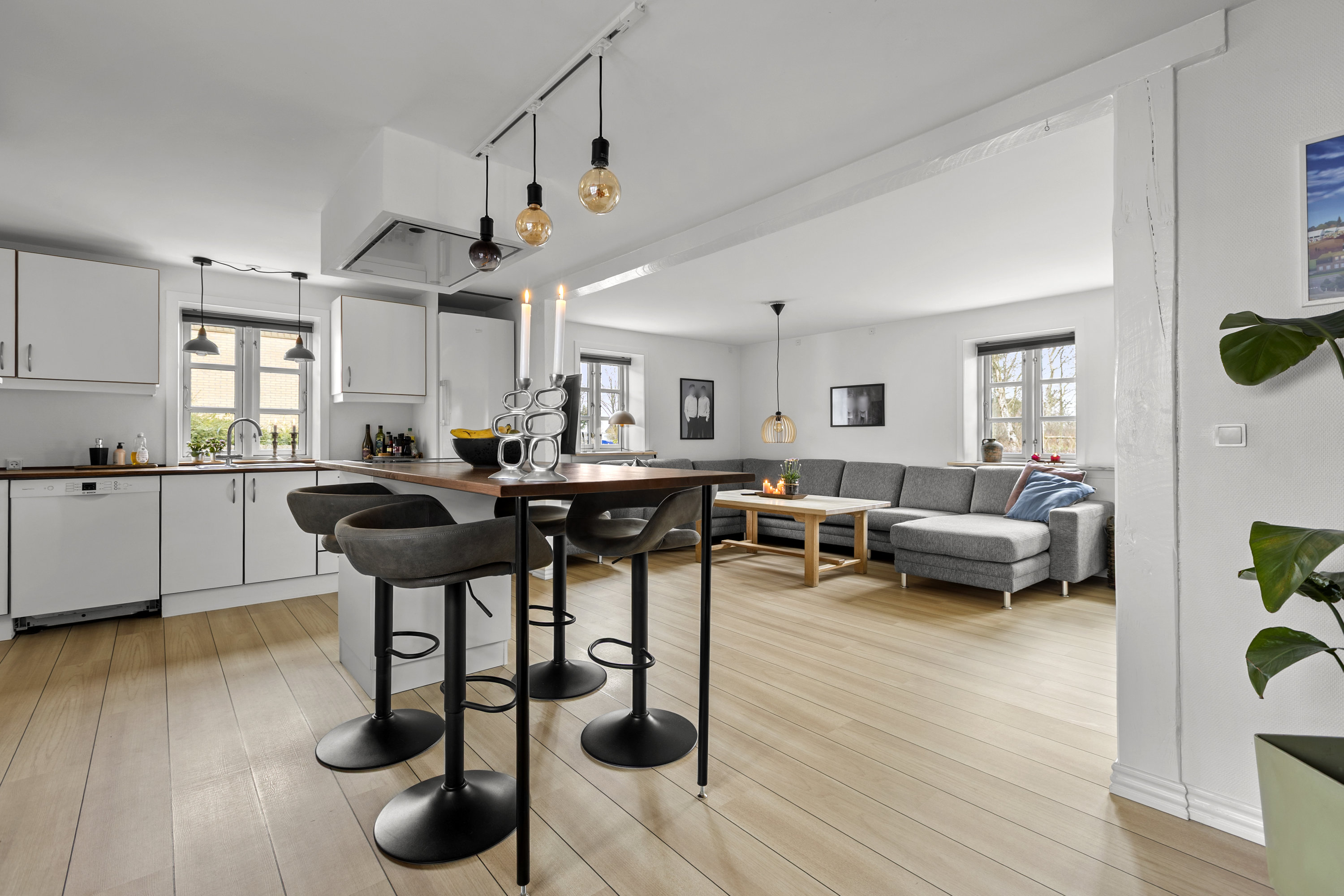 Fremhævet køkken billede i fuldskærmstilstand. Billede af Bøstrupvej 7, Bøstrup, 4200 Slagelse