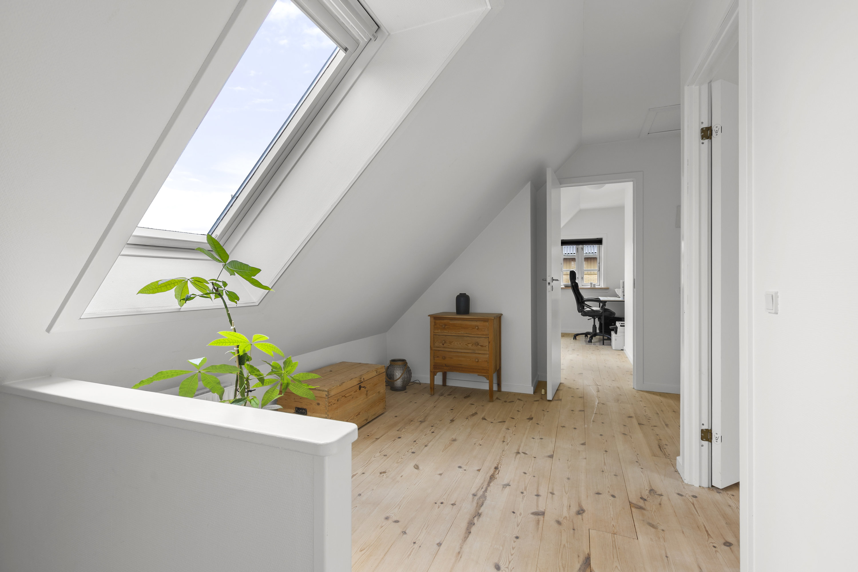 Fremhævet gang billede i fuldskærmstilstand. Billede af Bøstrupvej 7, Bøstrup, 4200 Slagelse