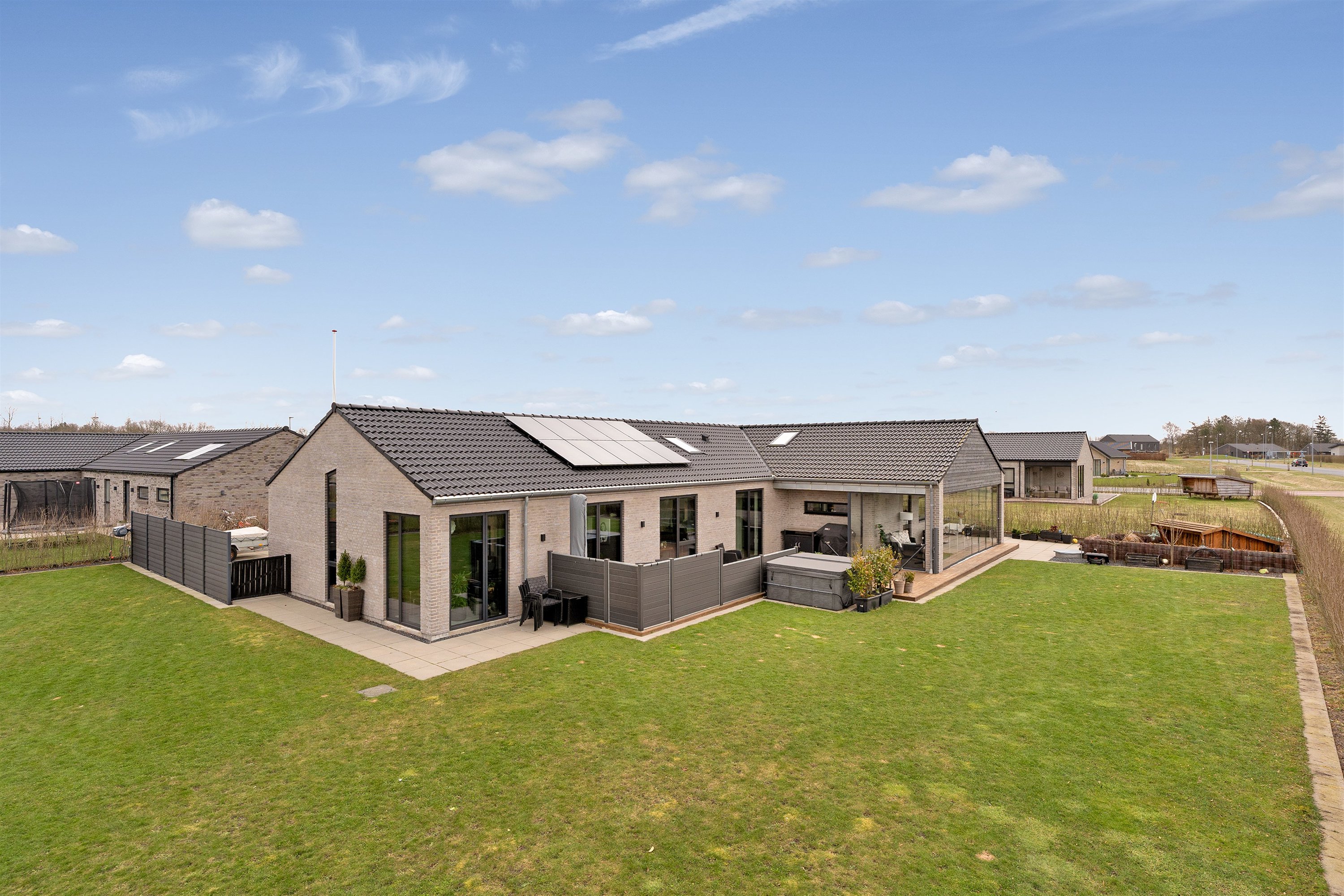 Fremhævet ejendommen billede i fuldskærmstilstand. Billede af Sommerfuglen 3, 7190 Billund