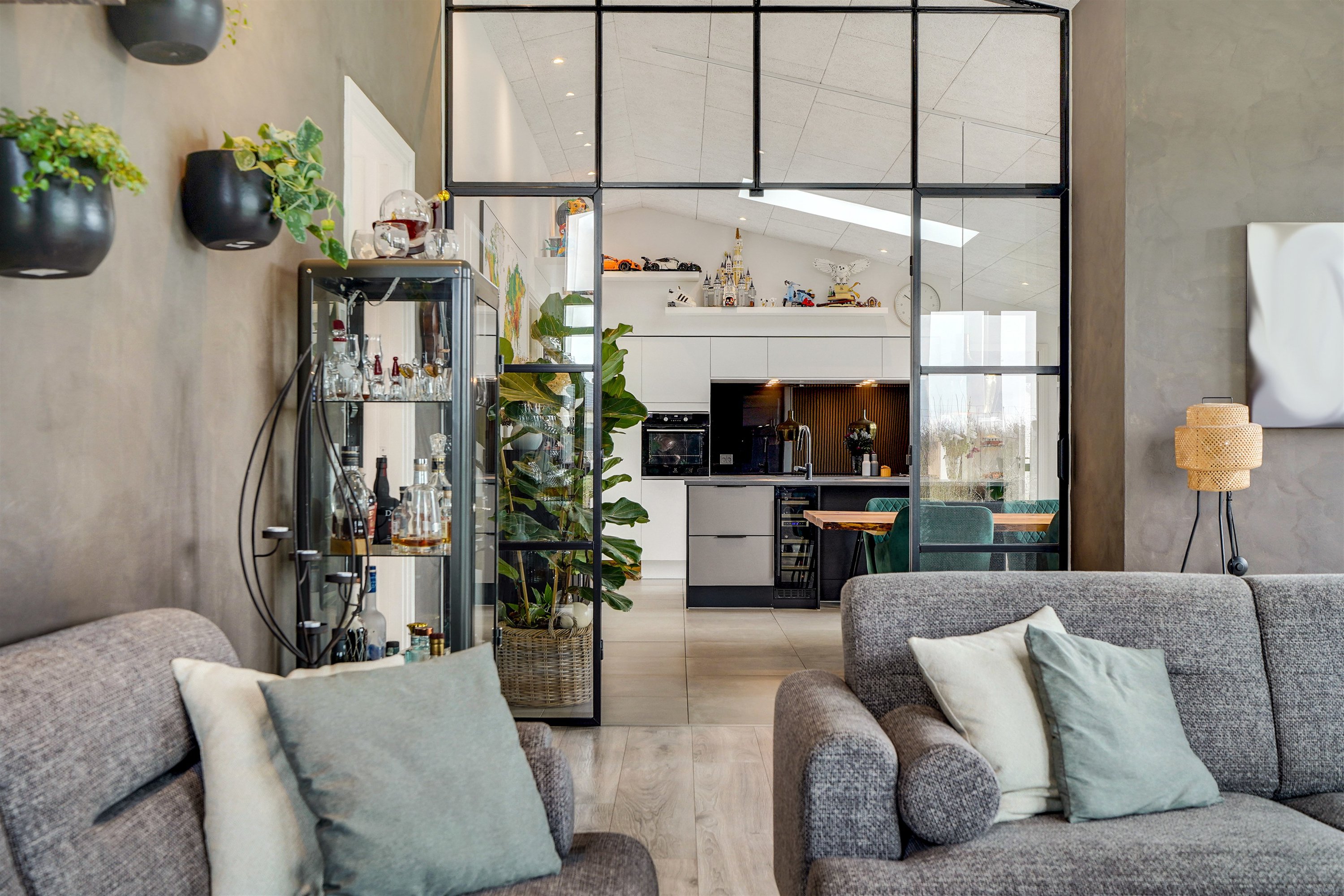 Fremhævet stue billede i fuldskærmstilstand. Billede af Sommerfuglen 3, 7190 Billund