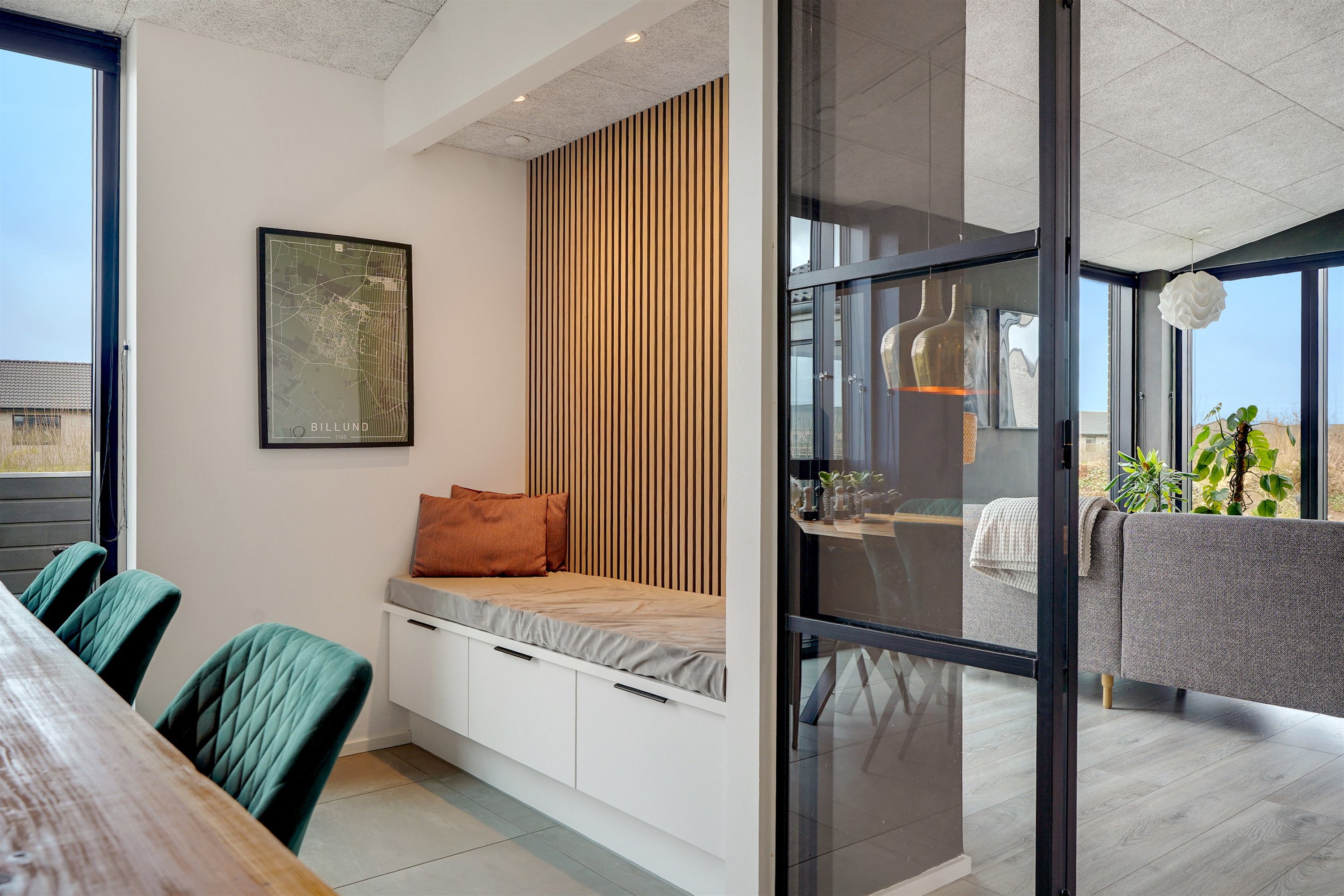 Fremhævet alrum billede i fuldskærmstilstand. Billede af Sommerfuglen 3, 7190 Billund