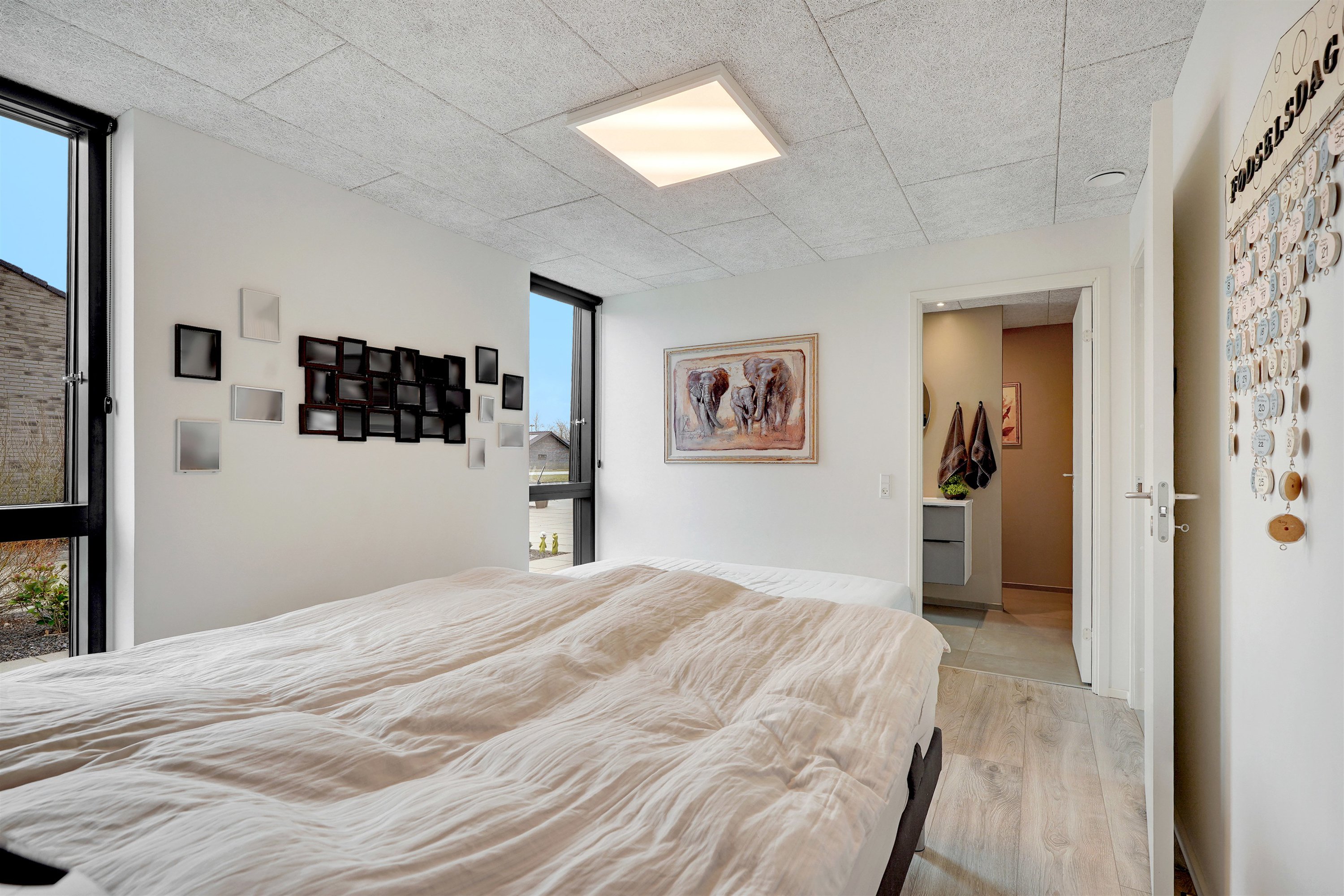 Fremhævet soveværelse billede i fuldskærmstilstand. Billede af Sommerfuglen 3, 7190 Billund