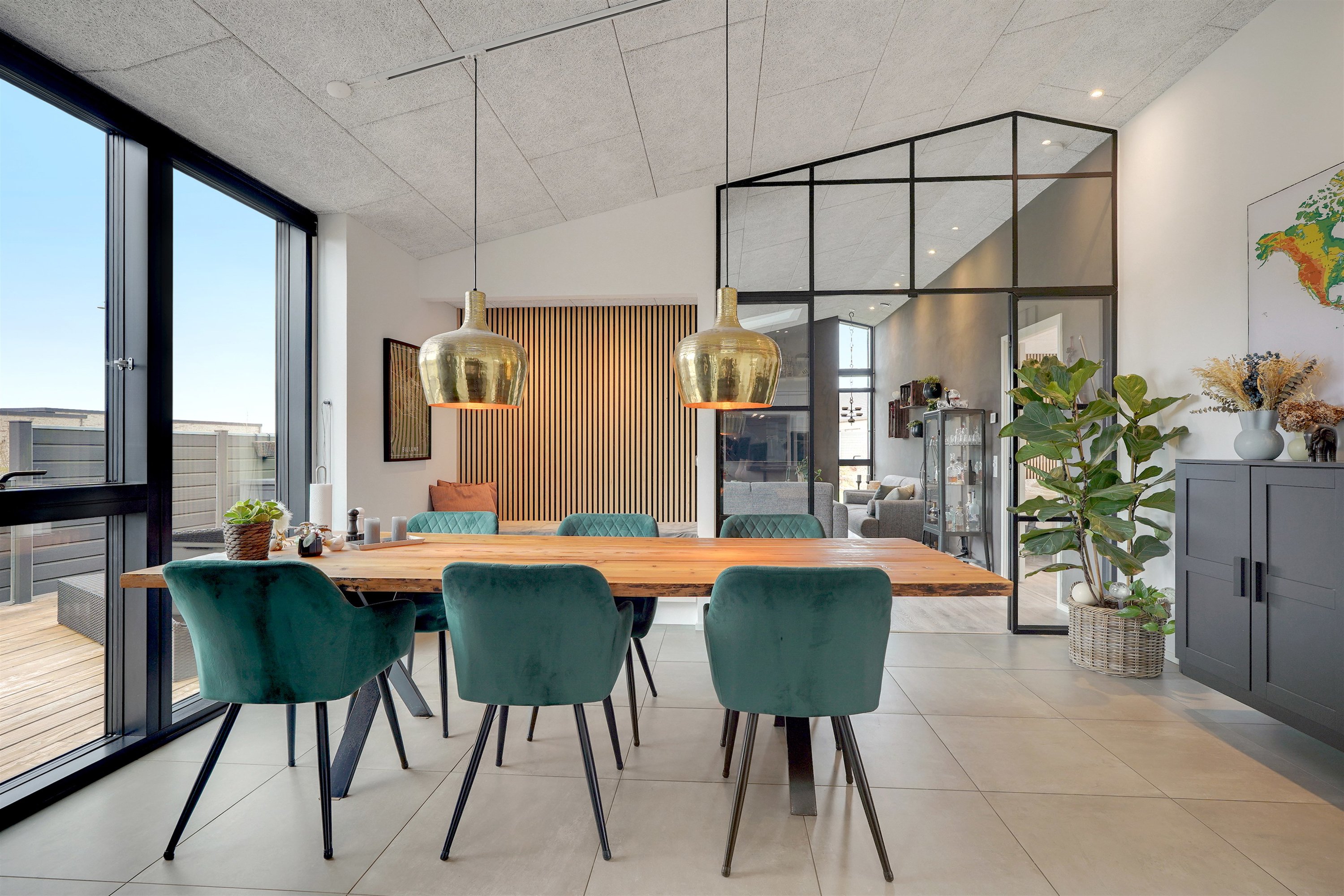 Miniaturebillede 2: alrum. Billede af Sommerfuglen 3, 7190 Billund