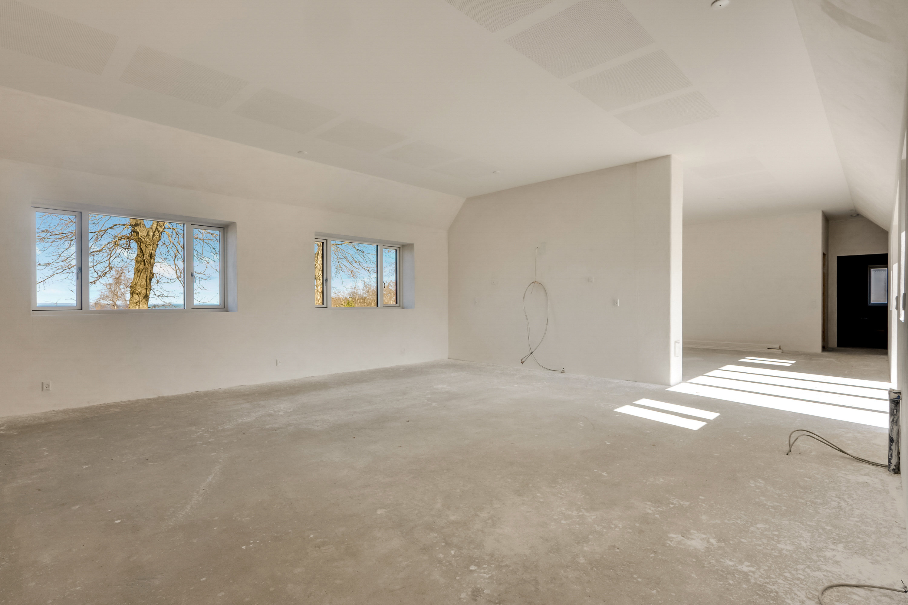 Fremhævet stue billede i fuldskærmstilstand. Billede af Kystvejen 1A, Baaring Mark, 5466 Asperup