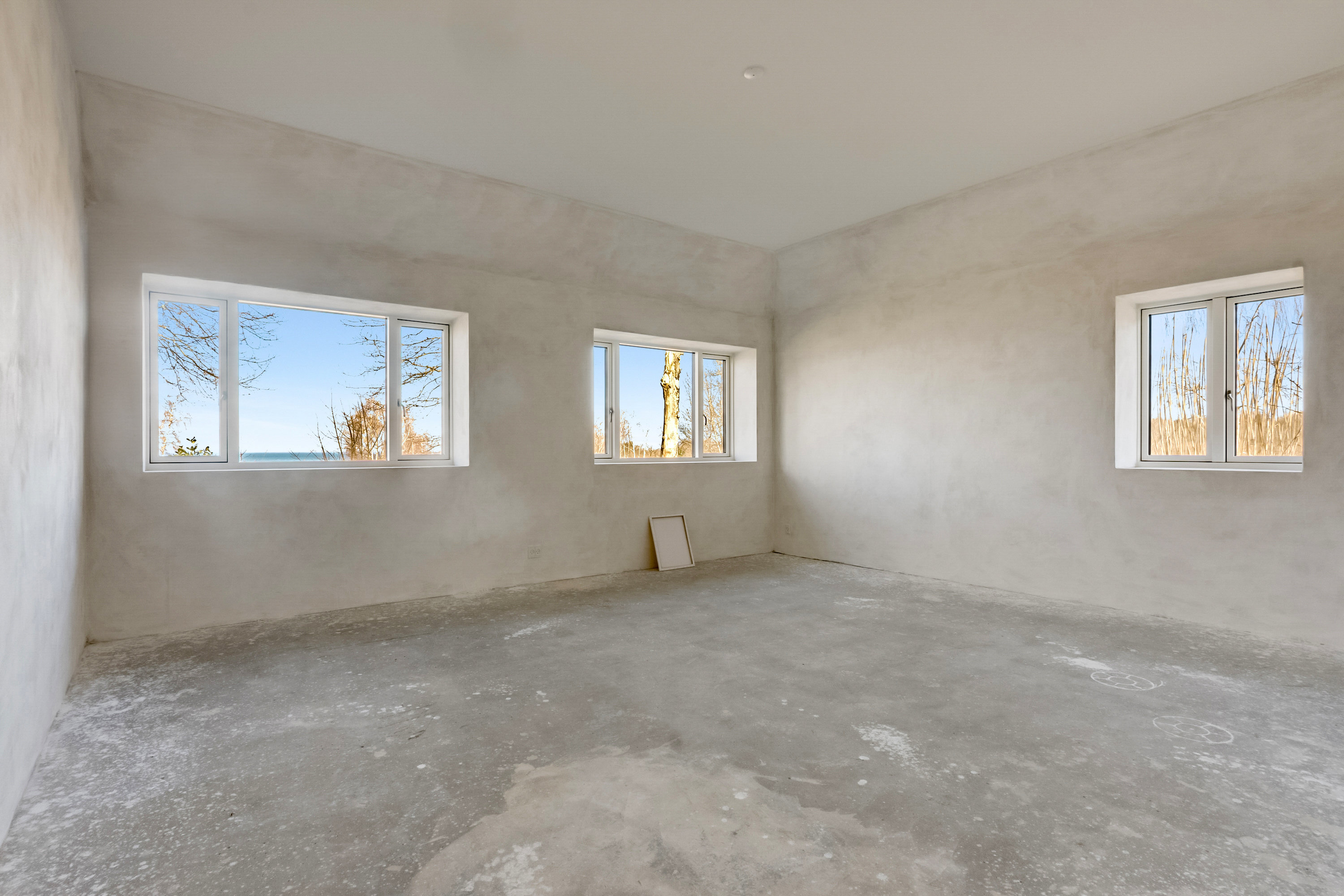 Fremhævet stue billede i fuldskærmstilstand. Billede af Kystvejen 1A, Baaring Mark, 5466 Asperup