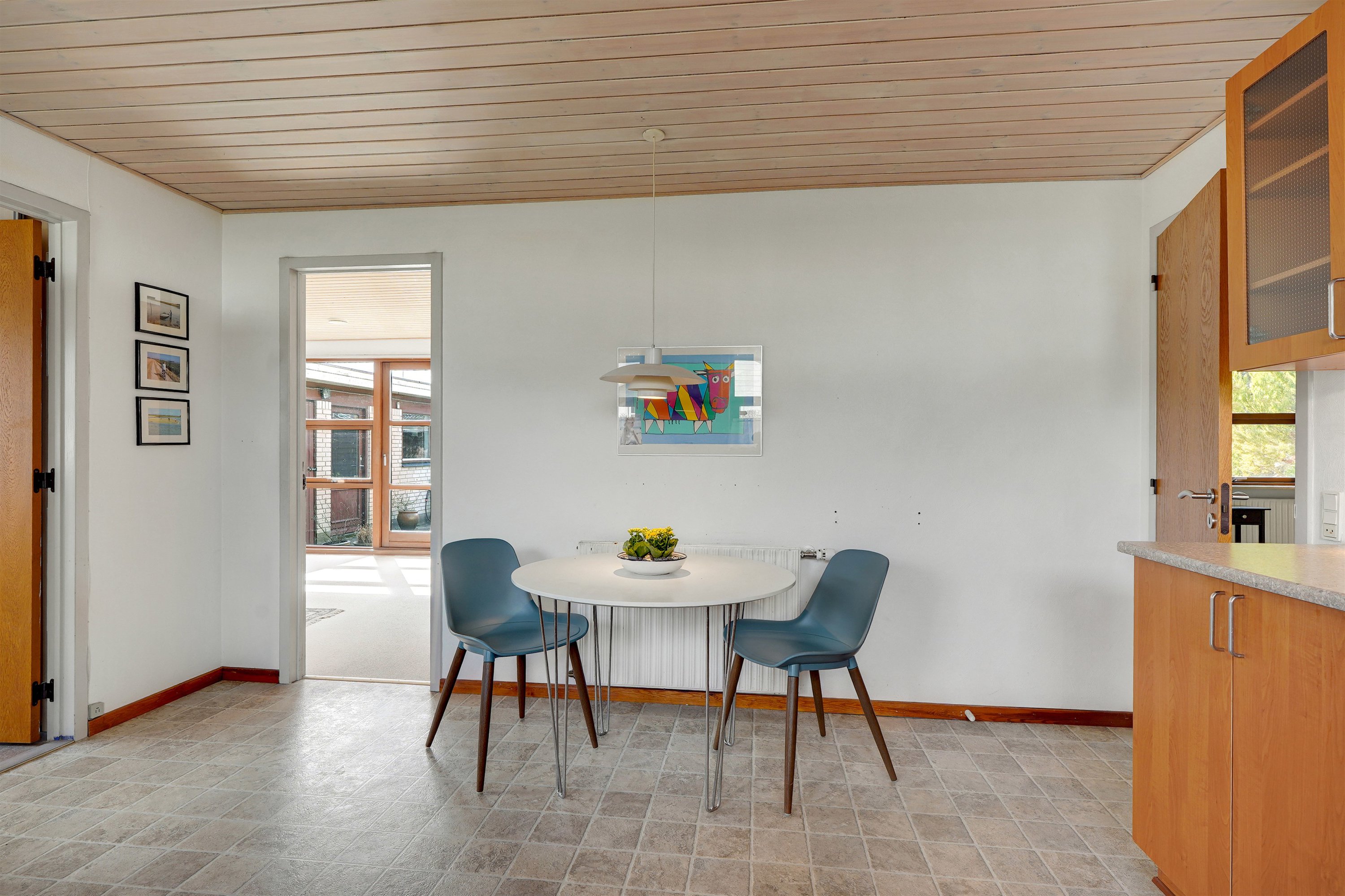 Fremhævet køkken billede i fuldskærmstilstand. Billede af Plougslundvej 169, 7190 Billund